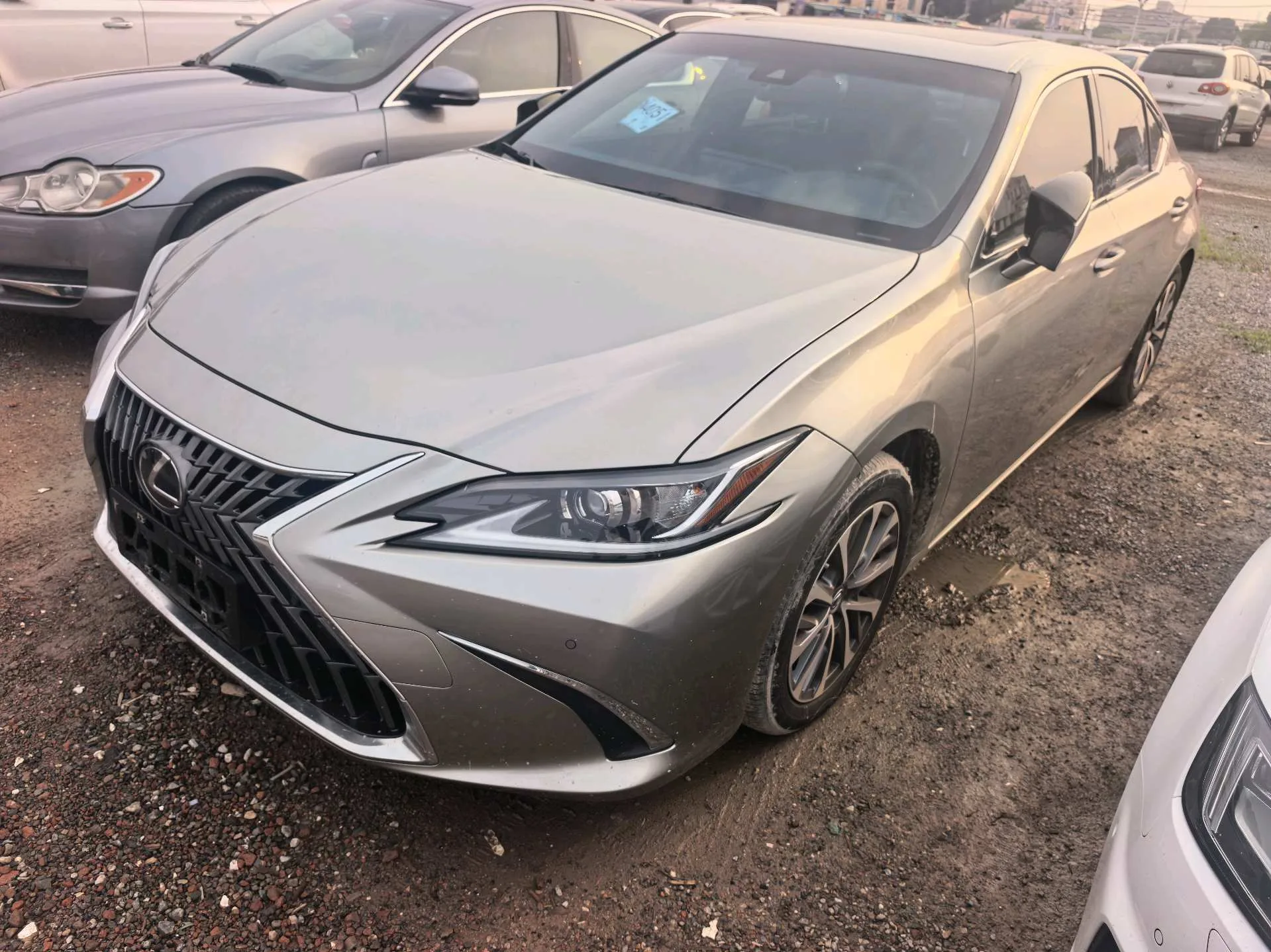 Lexus ES 2021 260 Premium Edition