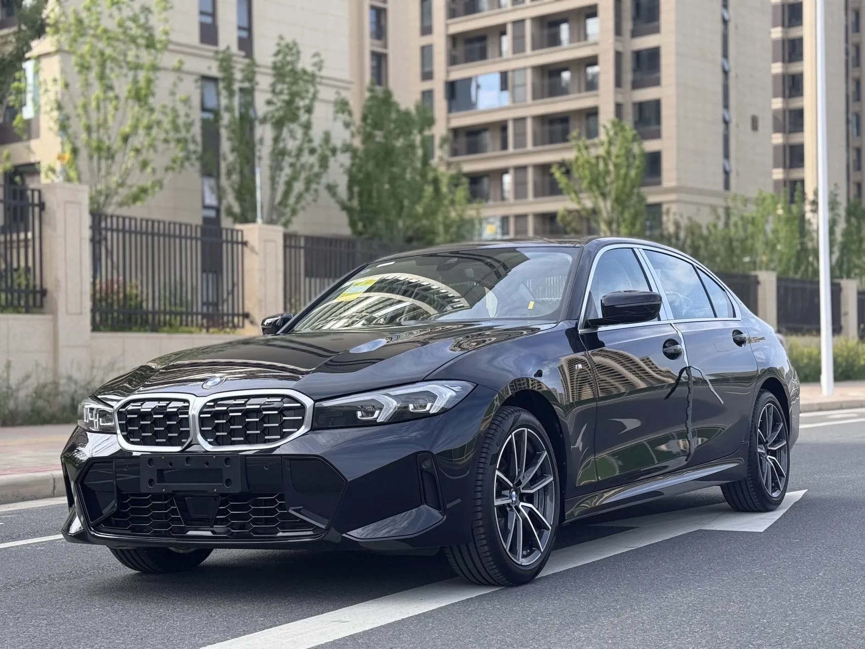 2025 BMW 3 Series 325Li 2.0T M Sport Package Automatic