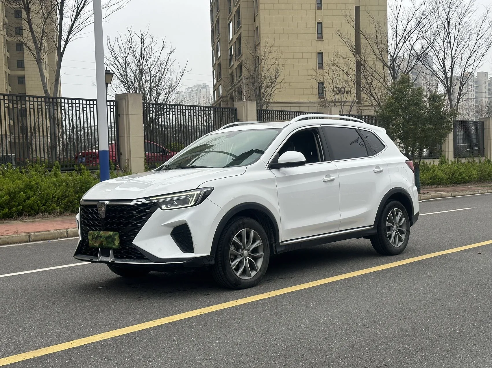 Roewe 2023 RX5 PLUS 1.5TGI 330TGI Trend Smart Edition (Automatic)