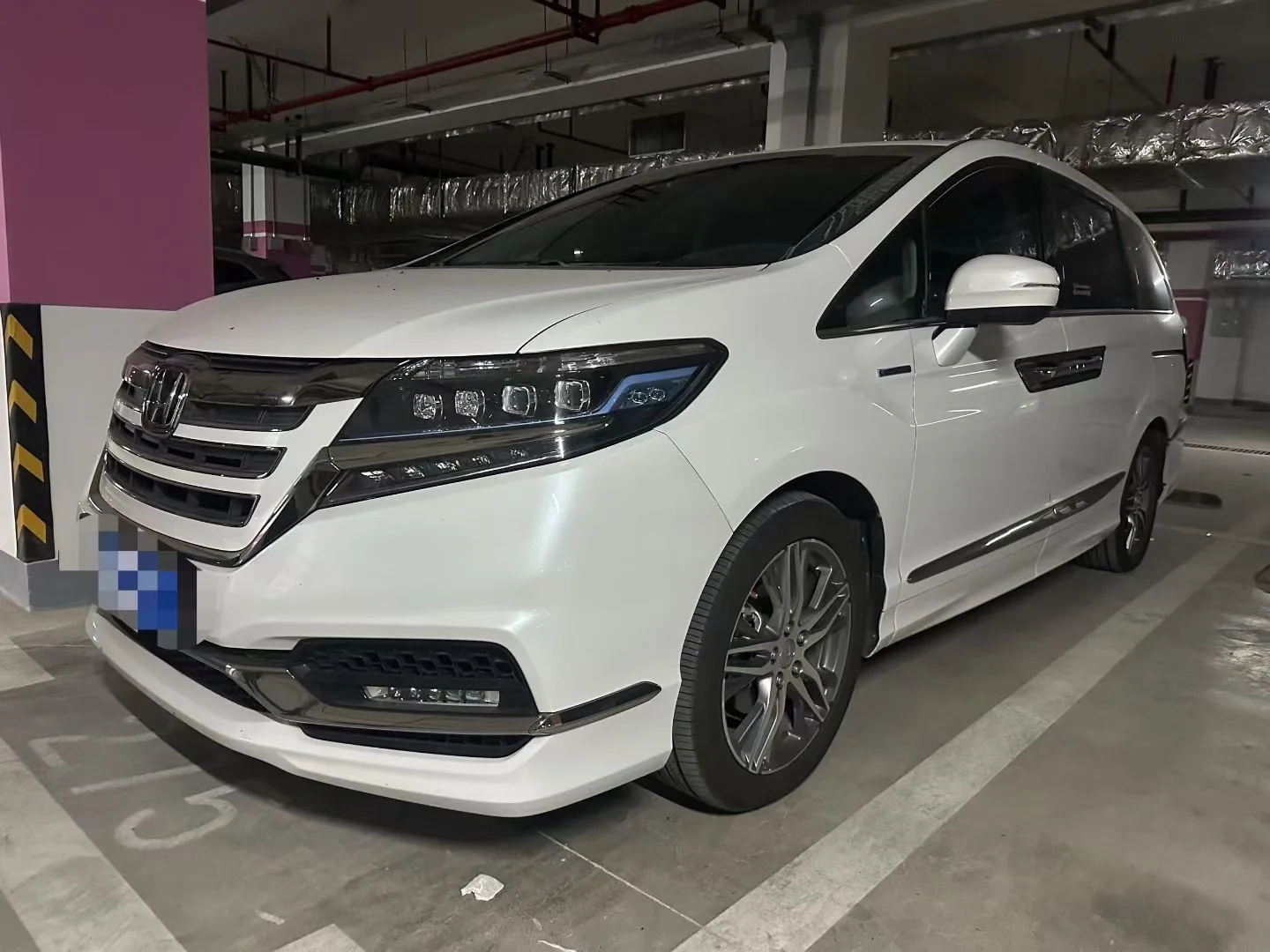 Elysion 2019 2.0L Hybrid Luxury Edition