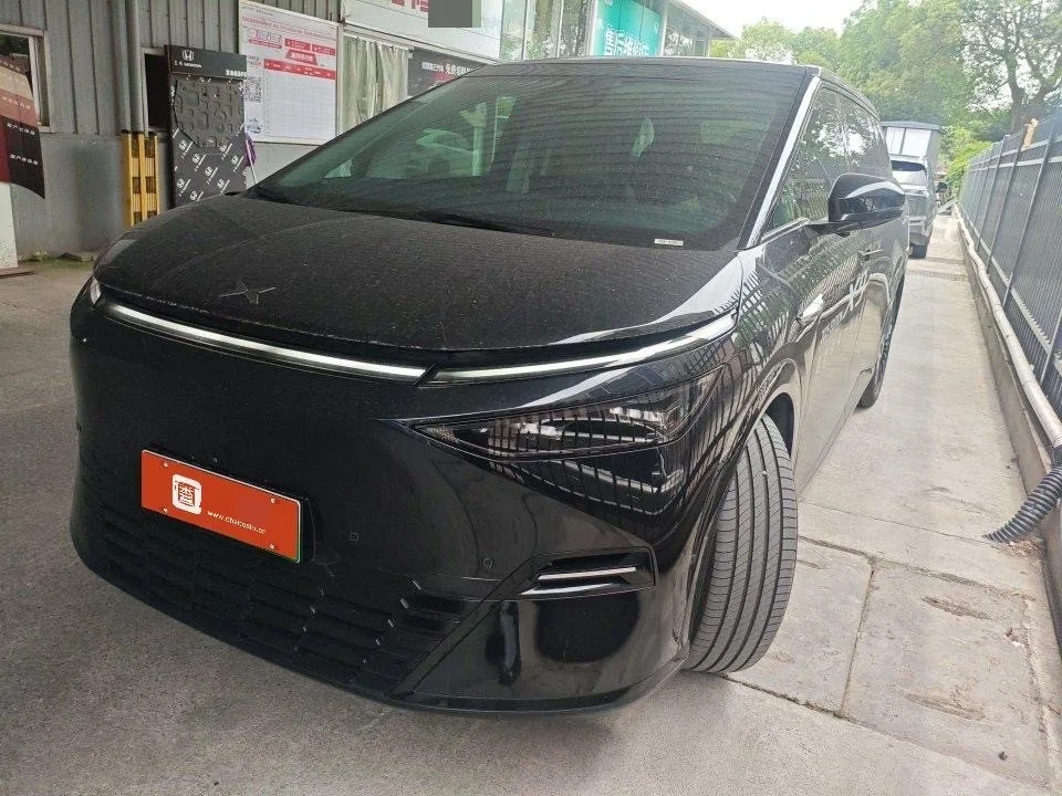 XPeng 2025 X9 740km Long Range Max Automatic