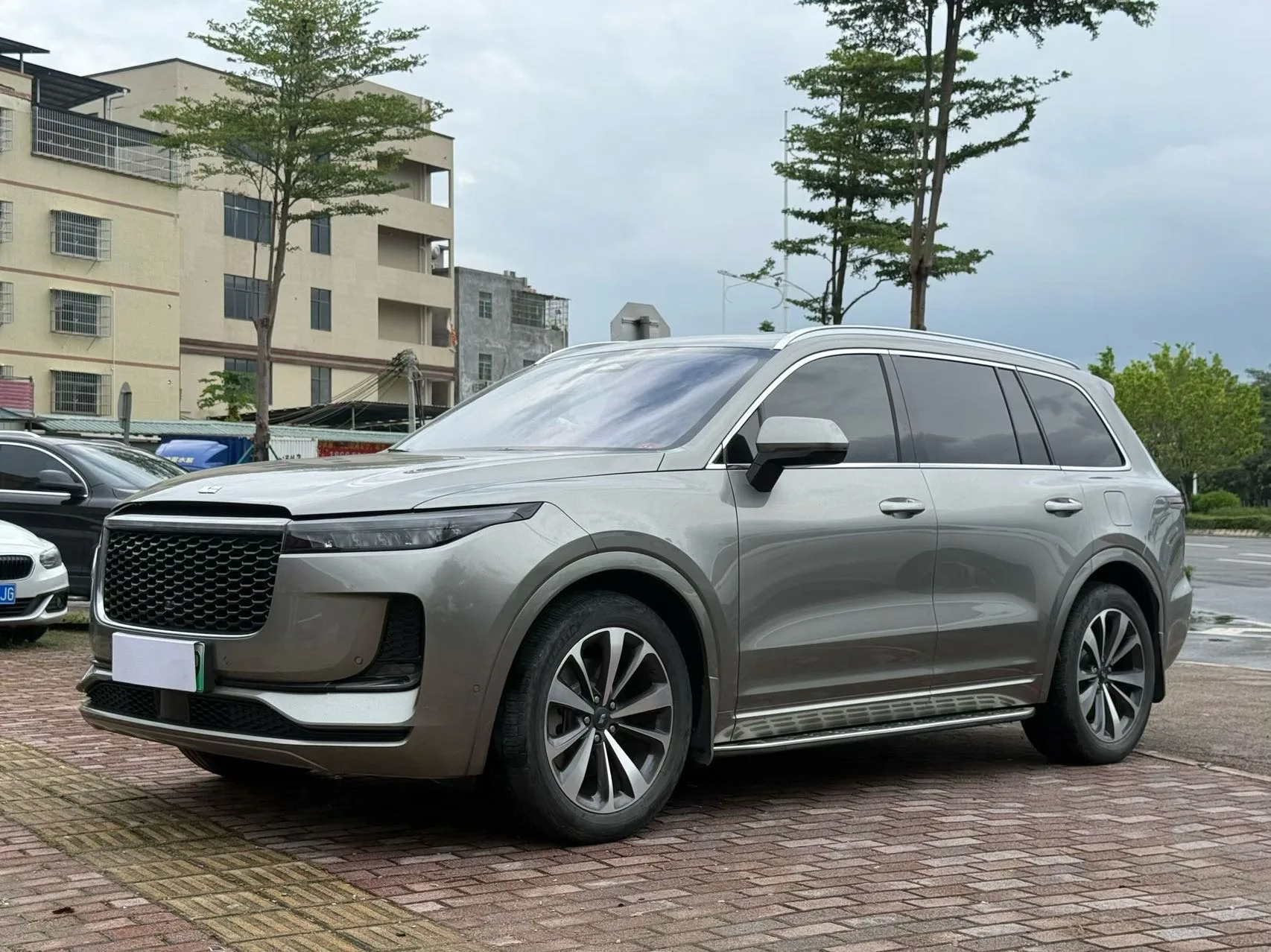 Li Auto ONE 2021 Extended Range 6-Seater Version