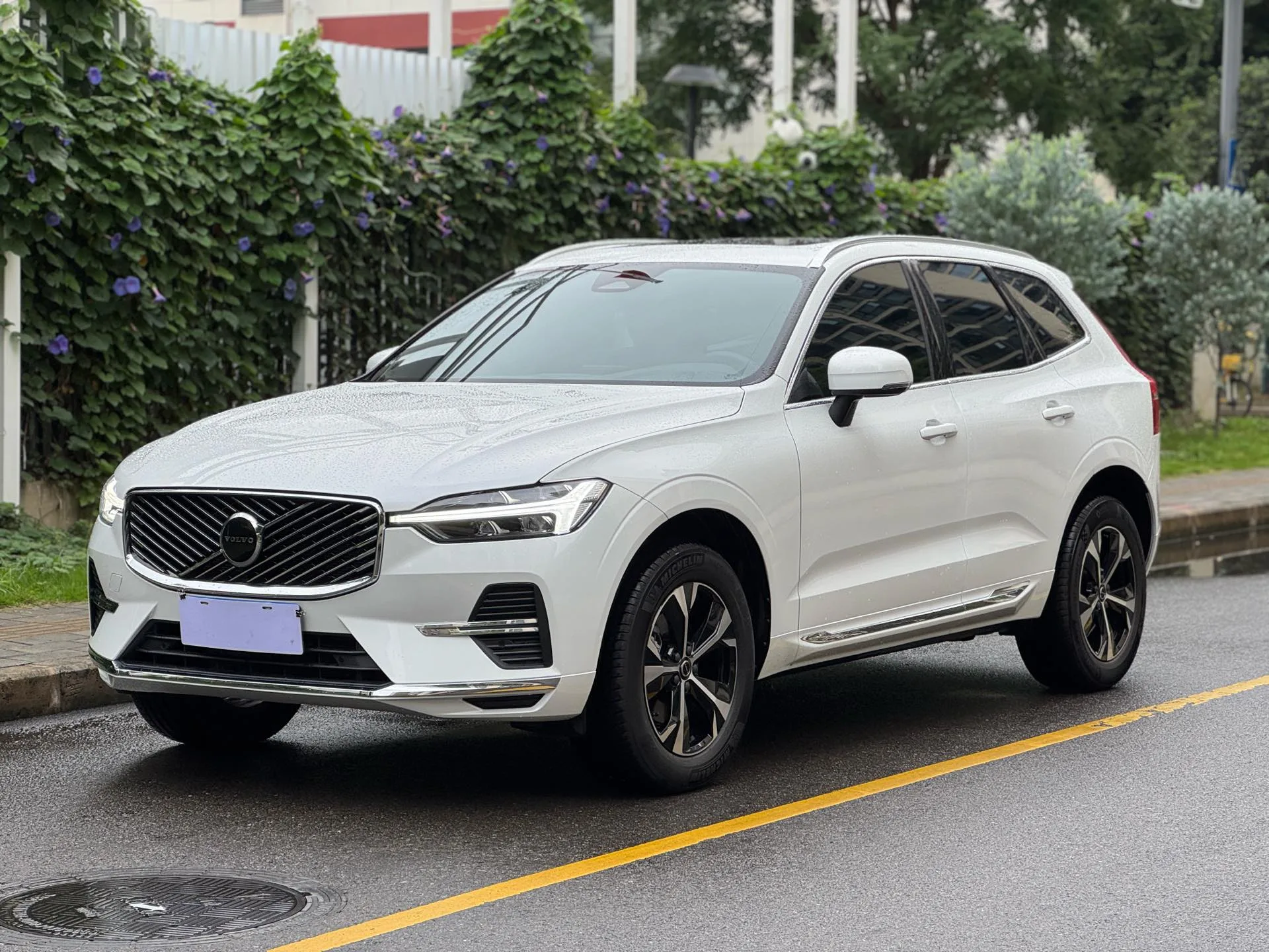 2026 Volvo XC60 48V 2.0T B5 AWD Inscription Luxury Edition (Automatic)