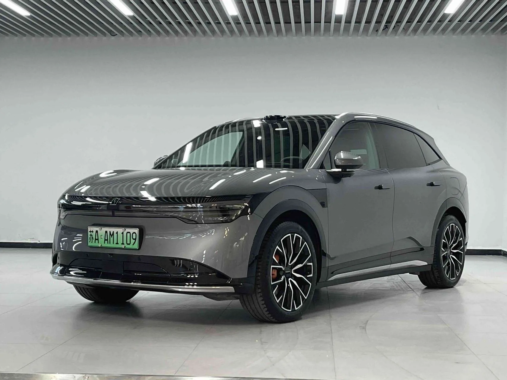 JiKrypton 2025 Model JiKrypton 7X 100kWh Long Range Four-Wheel Drive Intelligent Driving Edition Automatic Transmission