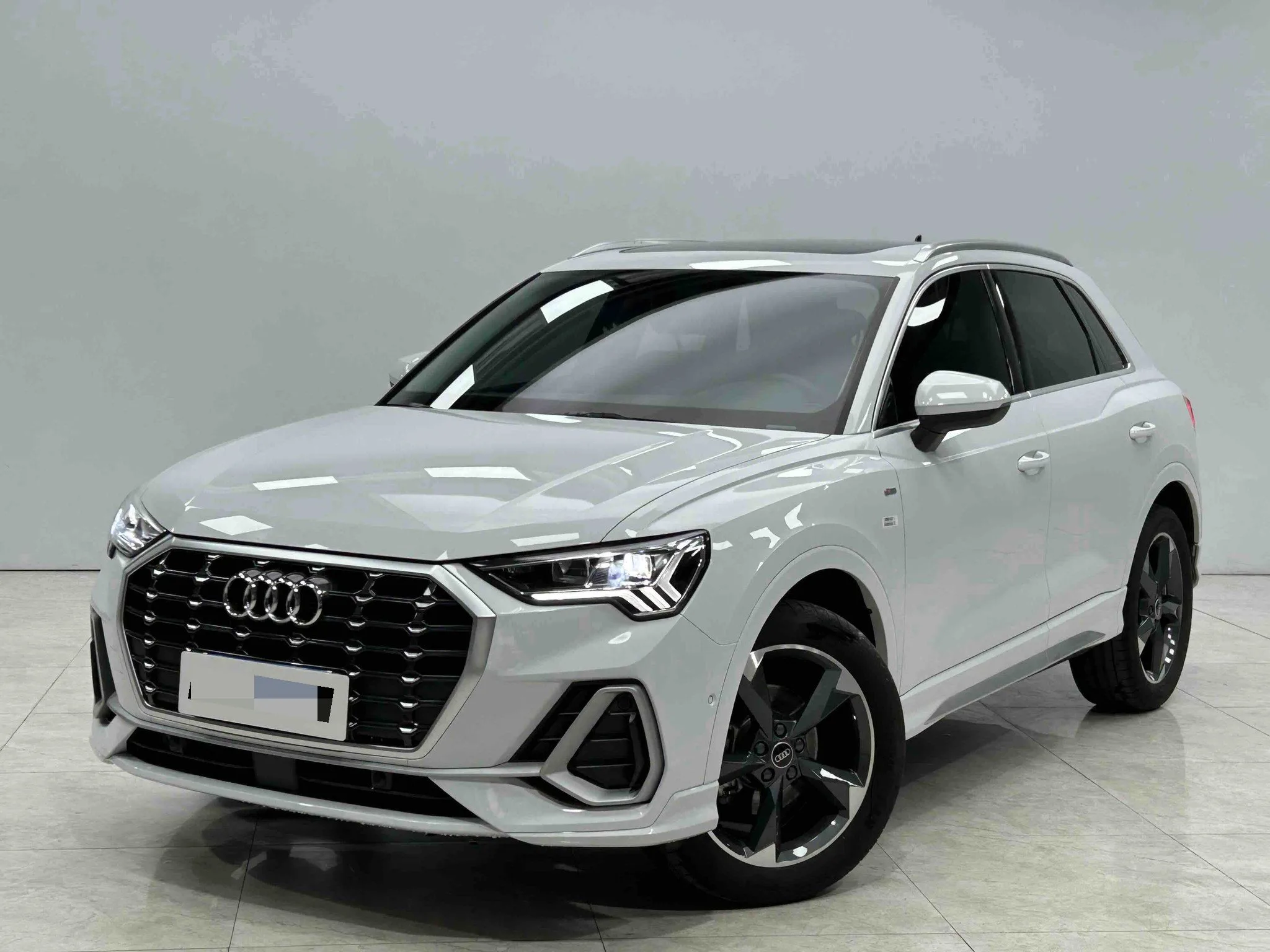 Audi 2023 Q3 1.4TFSI 35TFSI Fashion Dynamic Automatic
