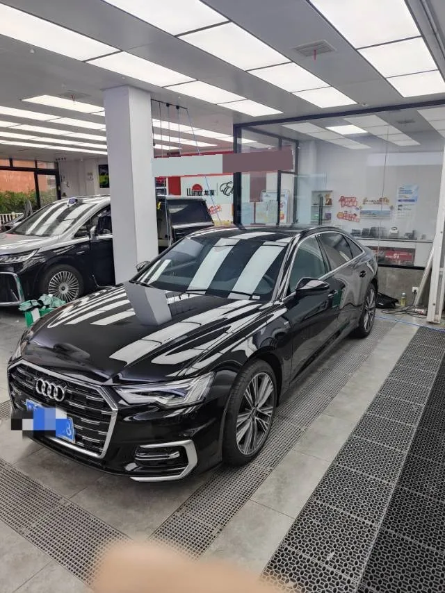 Audi 2025 A6L 2.0TFSI 45TFSI Quattro Premium Dynamic Edition Automatic