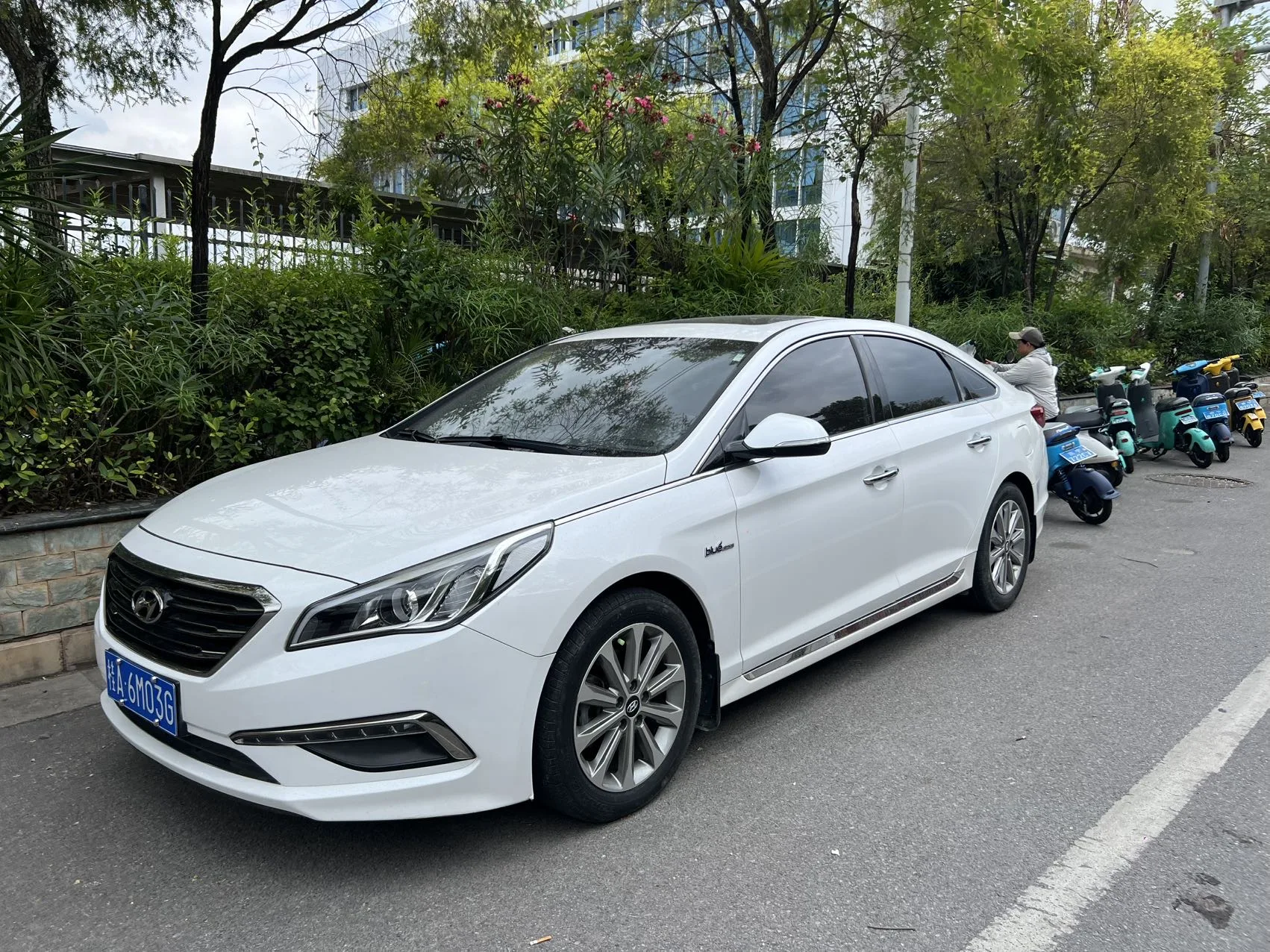 2015 Sonata 1.6T GLX Leading Edition
