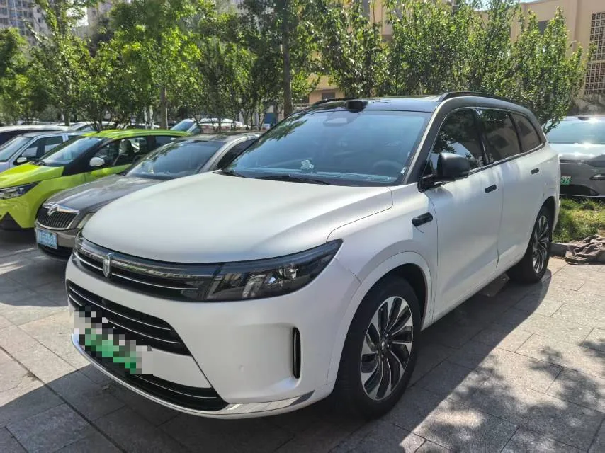 AITO 2024 Model M7 Intelligent Driving 4WD Max Edition 5-seater Automatic