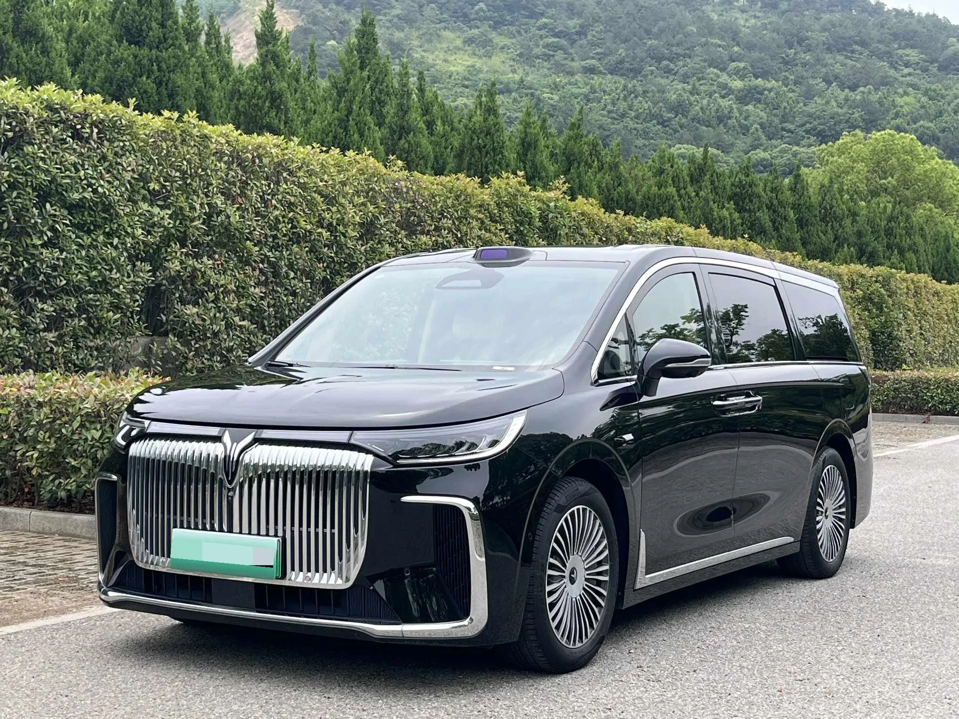 Voyah 2025 Dreamer PHEV 1.5T 4WD Flagship Gankun Edition Automatic