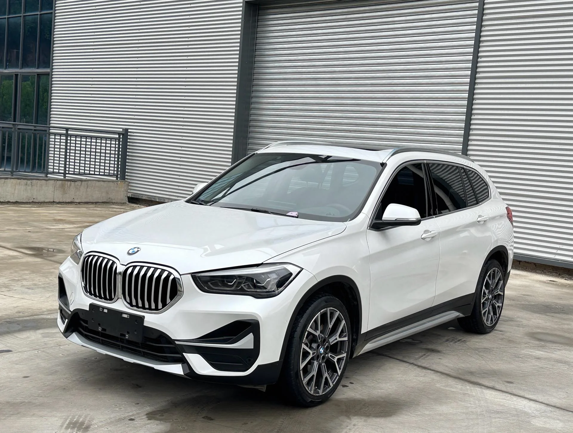 BMW X1 2021 sDrive25Li Leading Edition