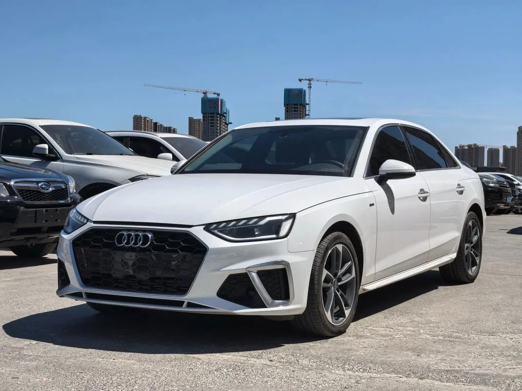 Audi A4L 2022 40 TFSI Luxury Dynamic