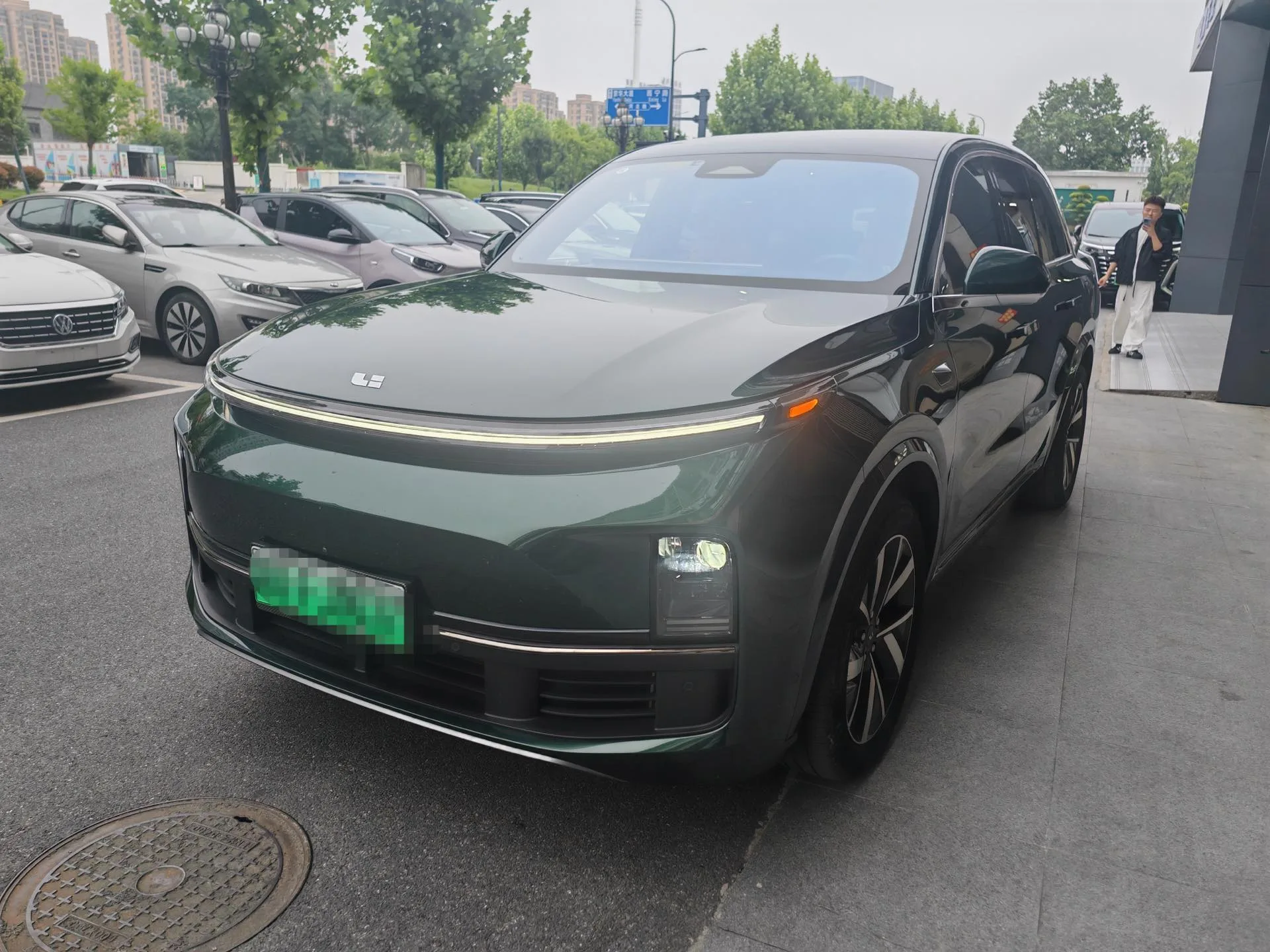 Li Auto L8 2023 Pro