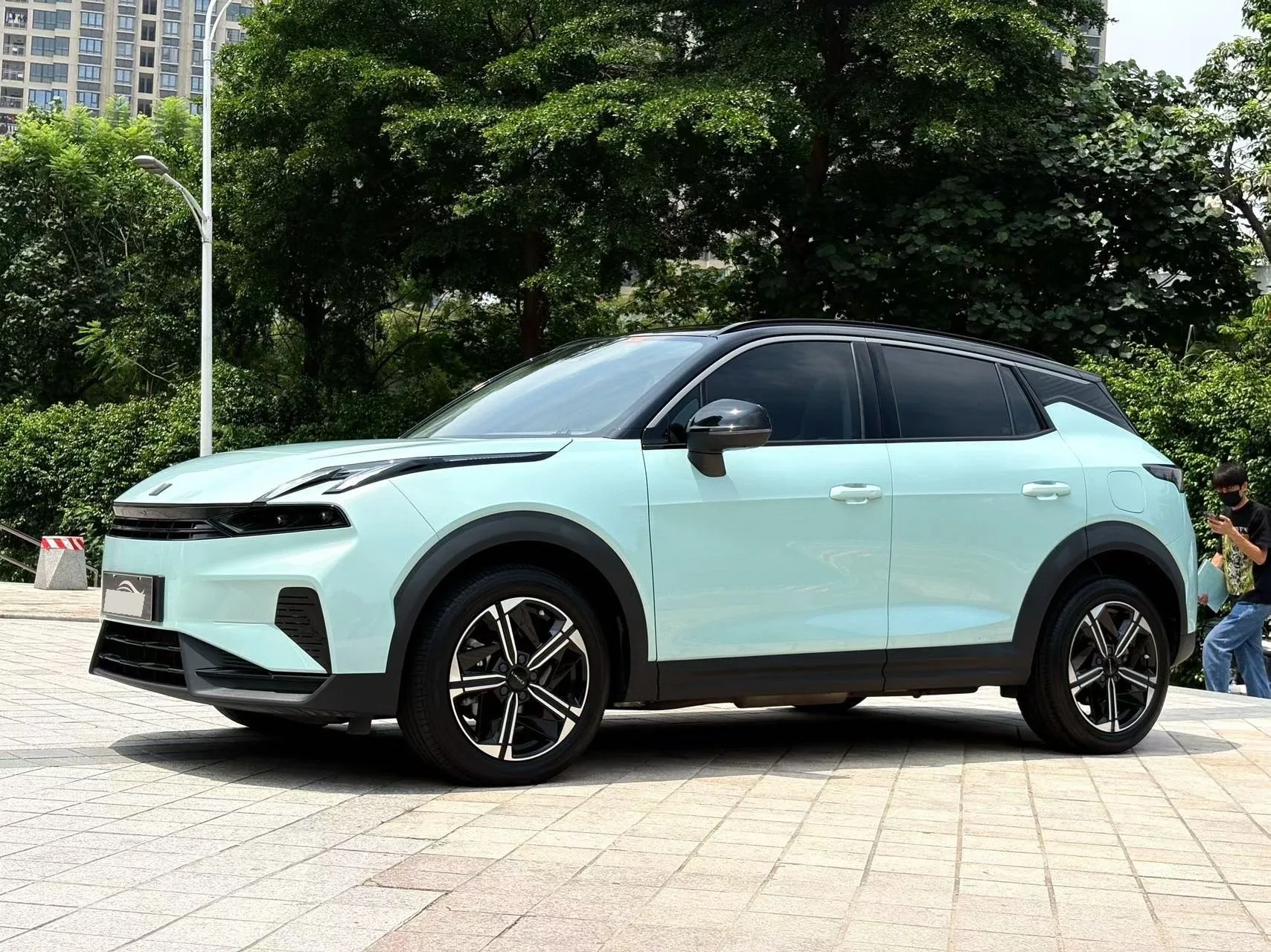Lynk & Co 06 PHEV 2023 EM-P 126L Long Range Halo
