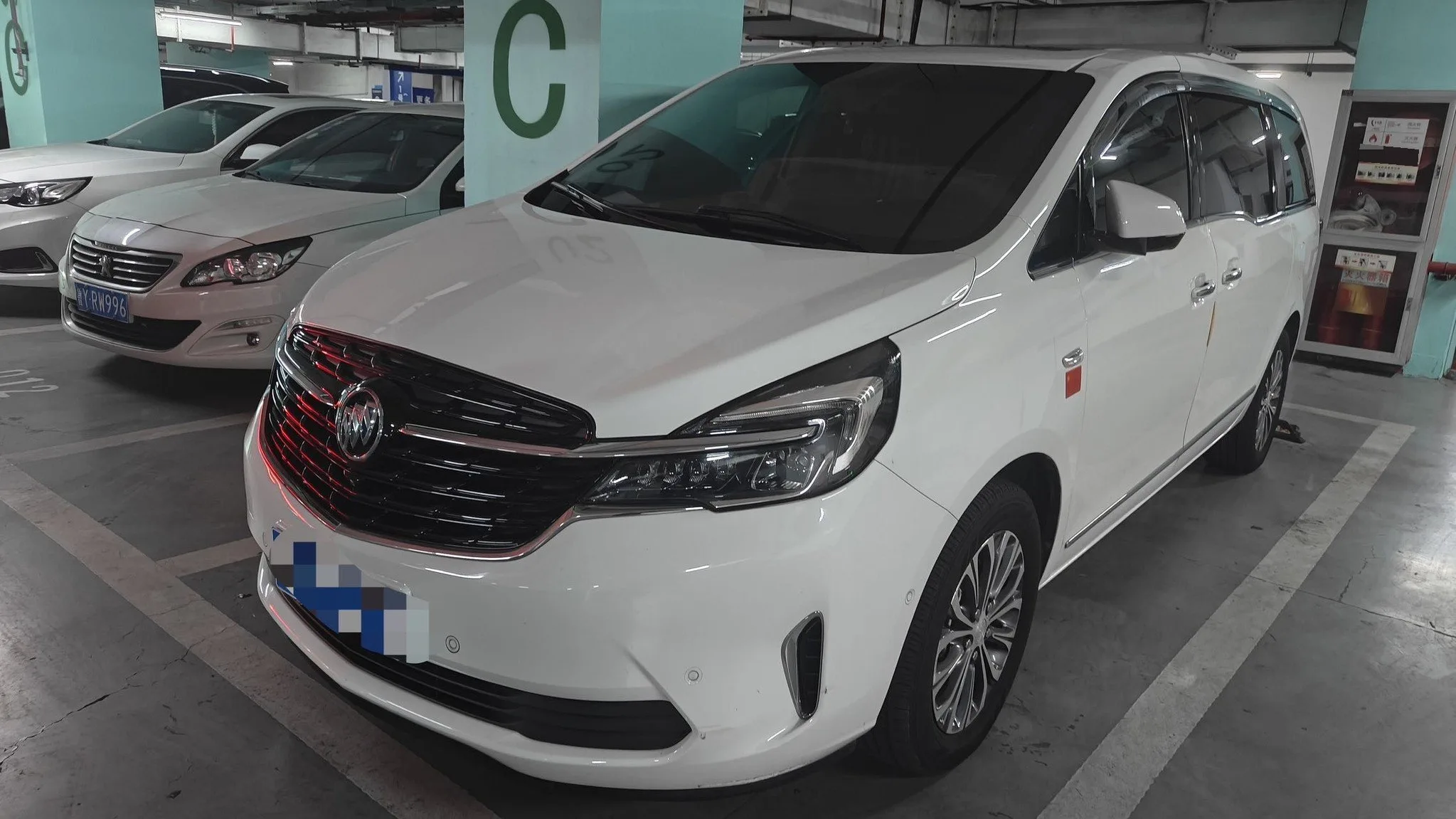 Buick GL8 2022 Land Business Class 652T Premium