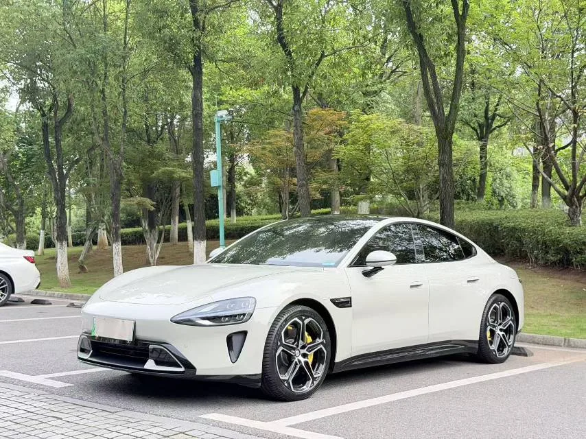 Xiaomi SU7 2024 Model 700km Rear-Wheel Drive Long-Range Smart Driving Edition