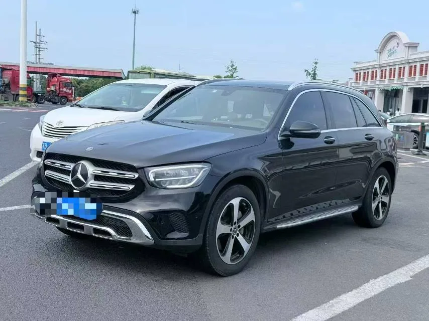 Mercedes-Benz GLC 2022 Facelift III GLC 260 L 4MATIC Dynamic