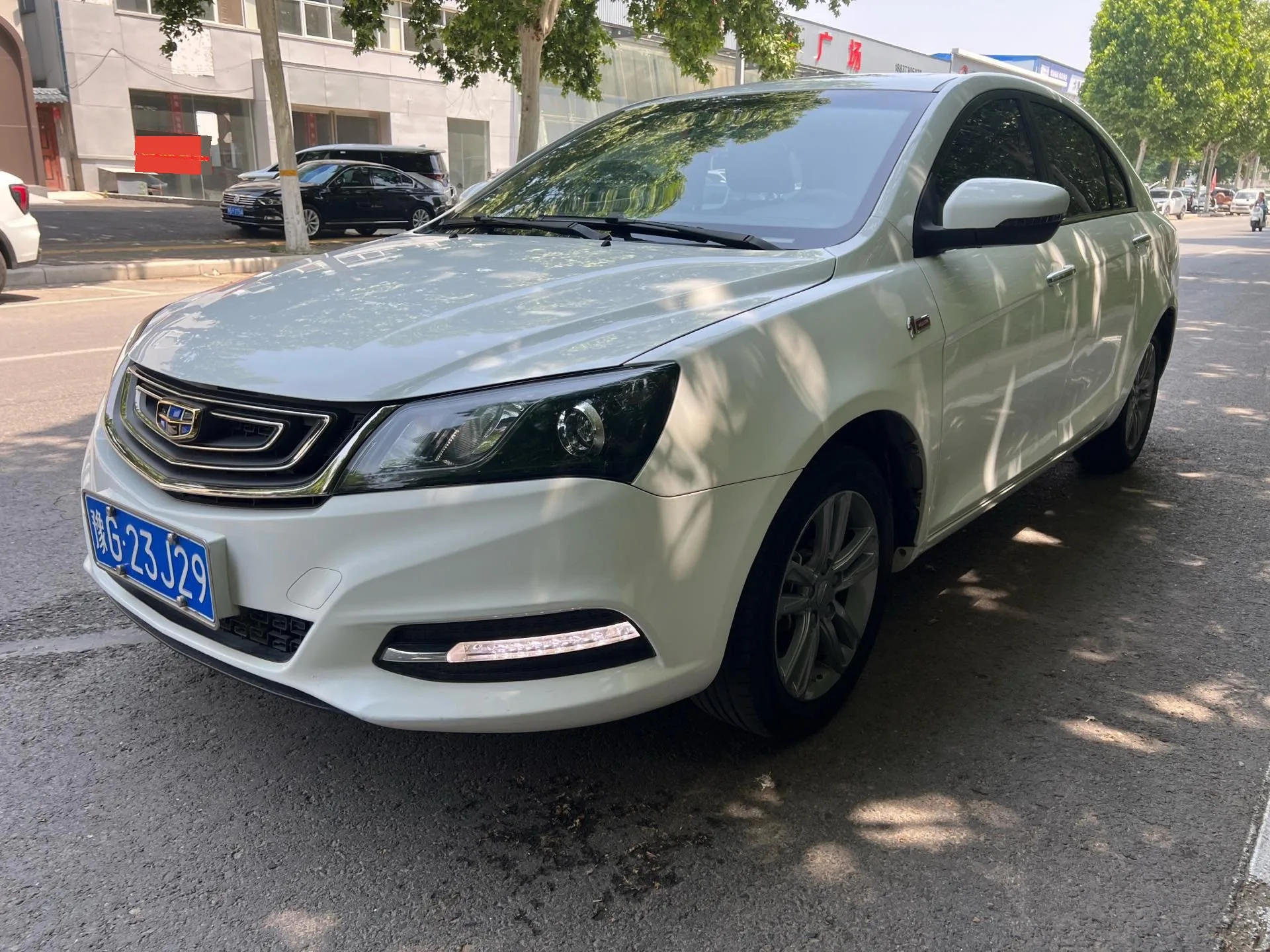 Geely 2017 Emgrand Sedan 1.5 Million Edition (Manual Transmission)
