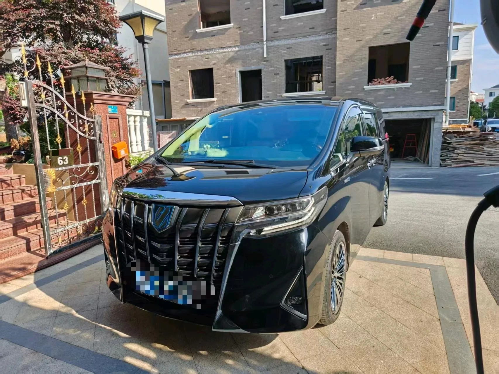 2021 Alphard Hybrid 2.5L Luxury Edition