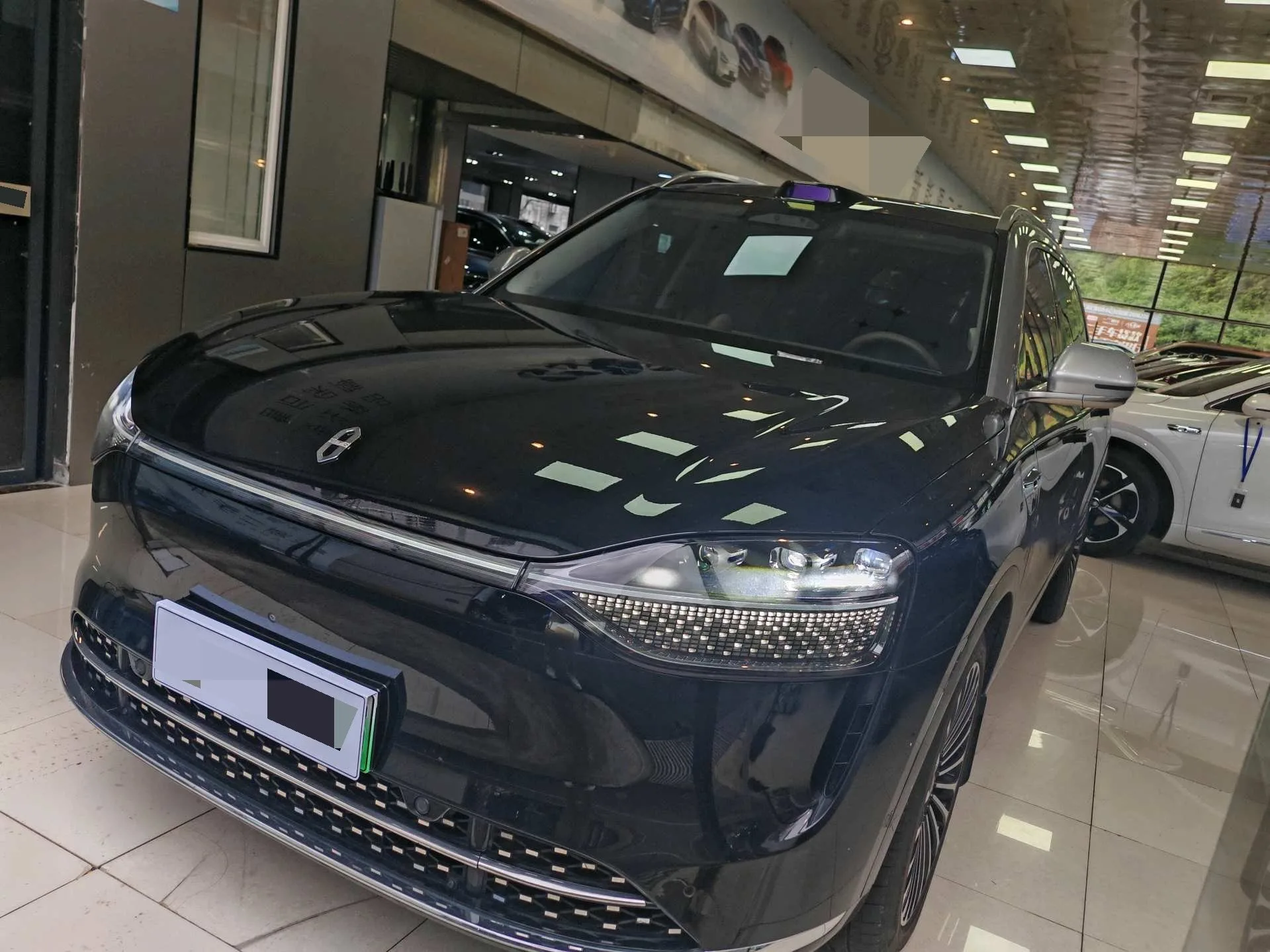 AITO 2024 Model M9 Extended Range Ultra Edition (52kWh, 5-seater, Automatic)