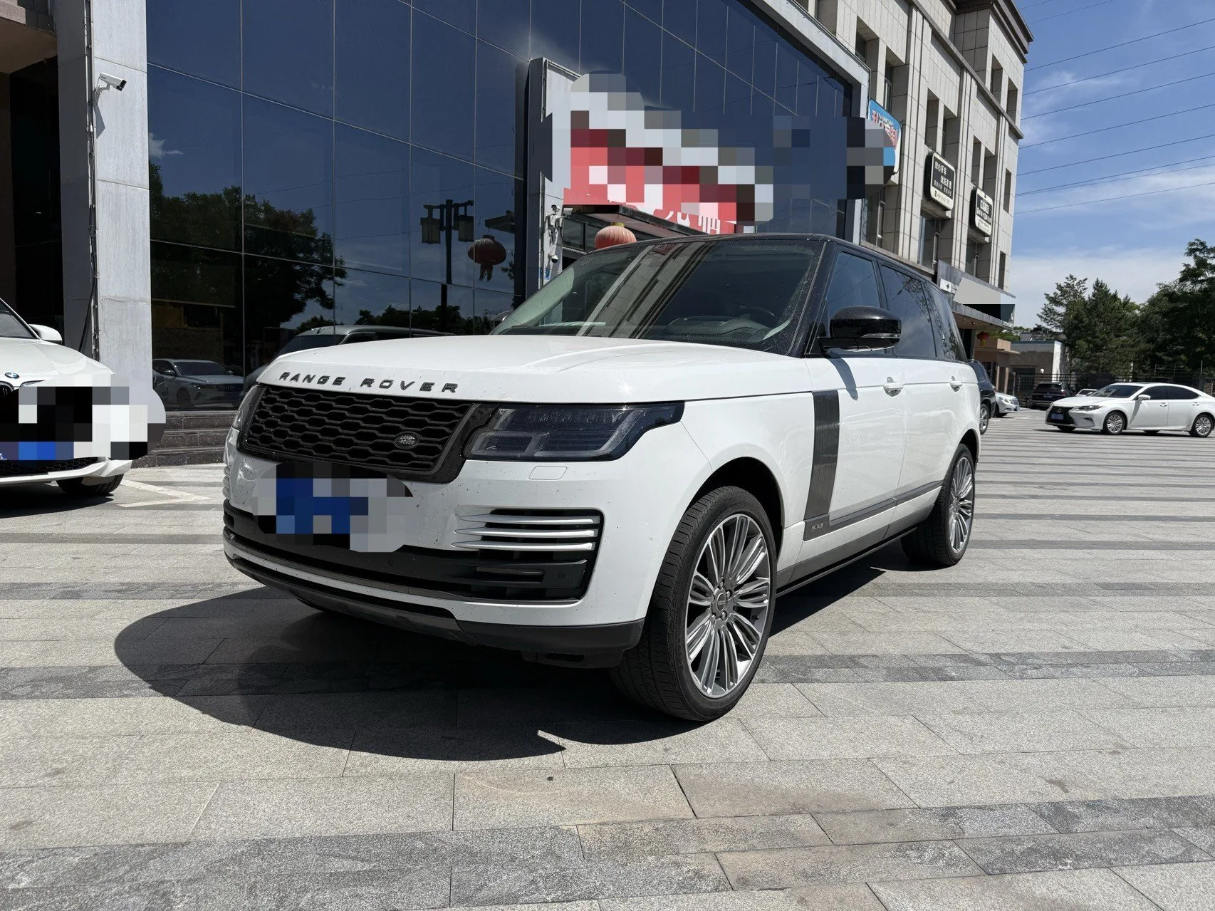 Range Rover 2022 3.0 L6 400PS Legendary Extended Classic Edition