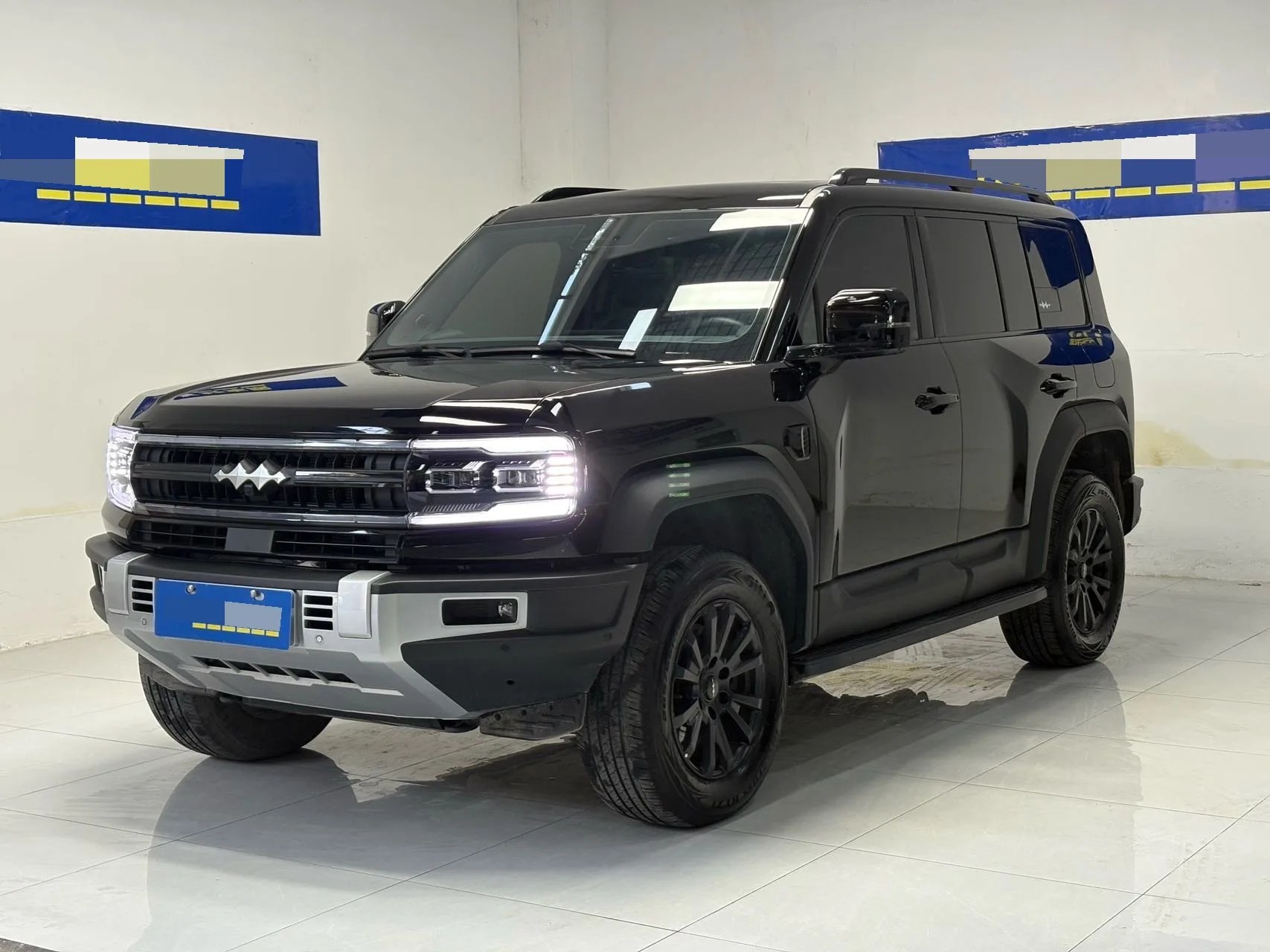 Leopard 5 2023 Model Year Navigation Edition