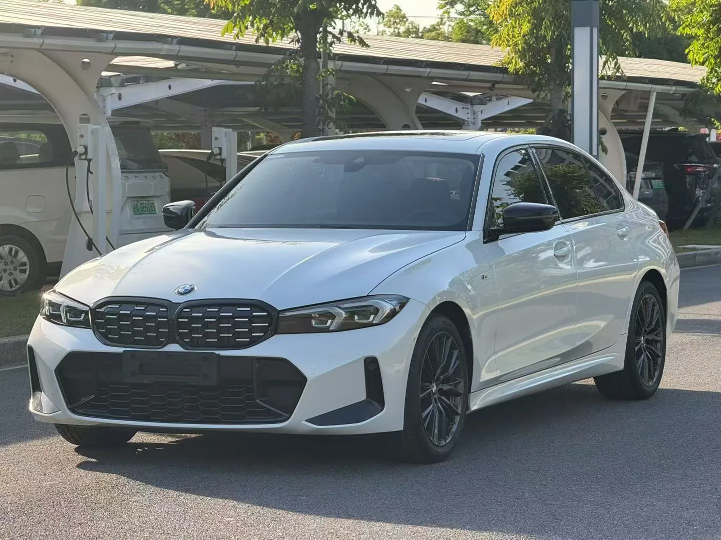 2023 BMW 3 Series 325Li M Sport Shadow Edition