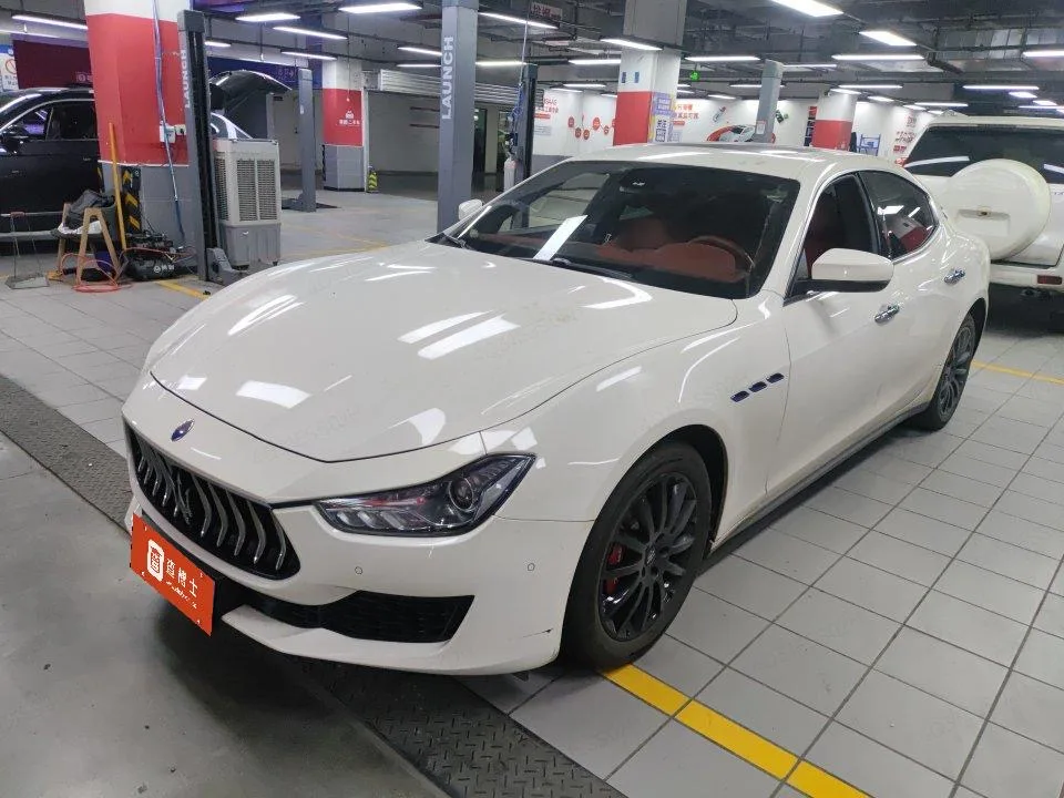 2021 Ghibli 2.0T Edge Edition
