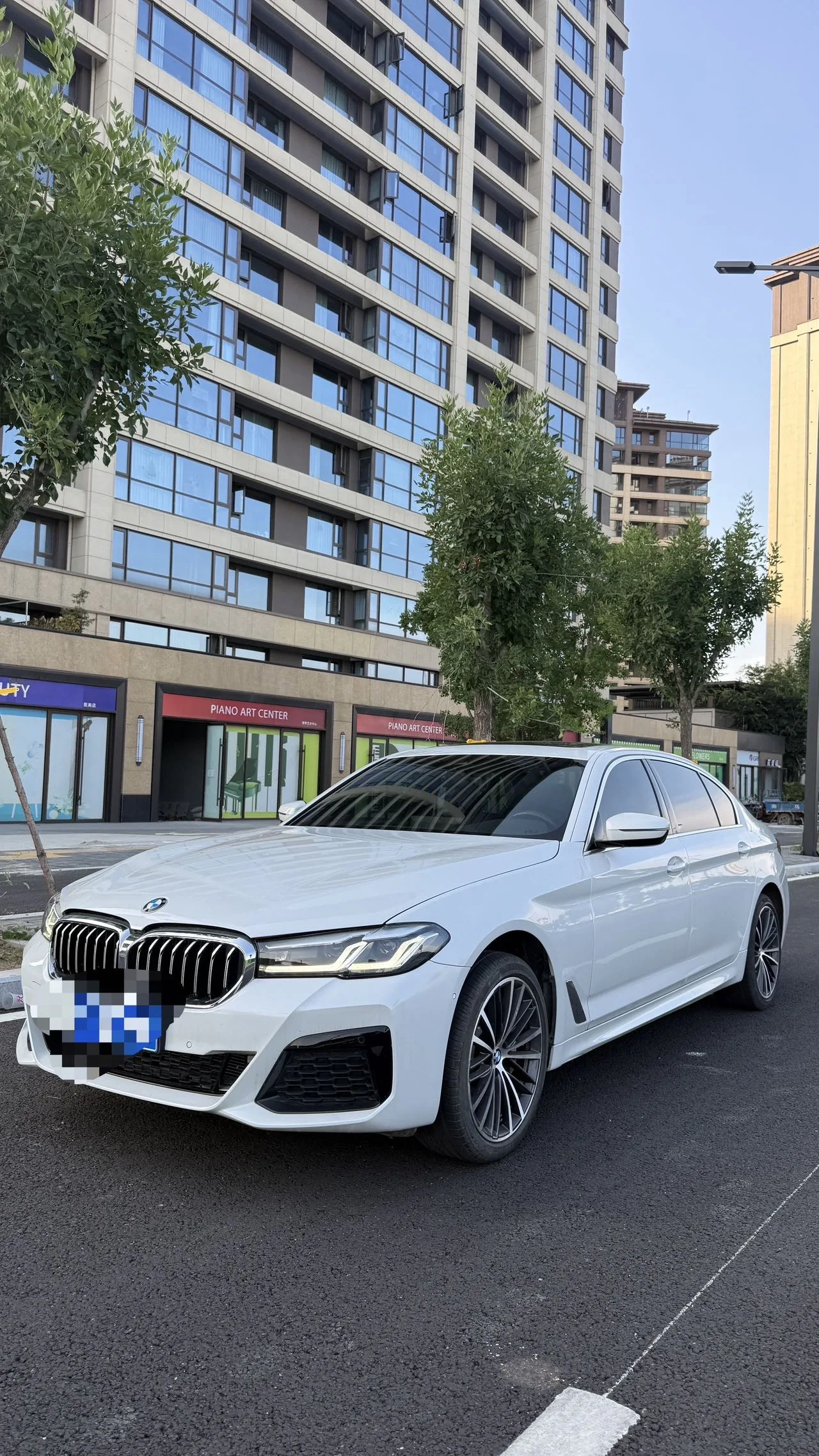 BMW 5 Series 2022 Facelift II 530Li Leading Model M Sport Package