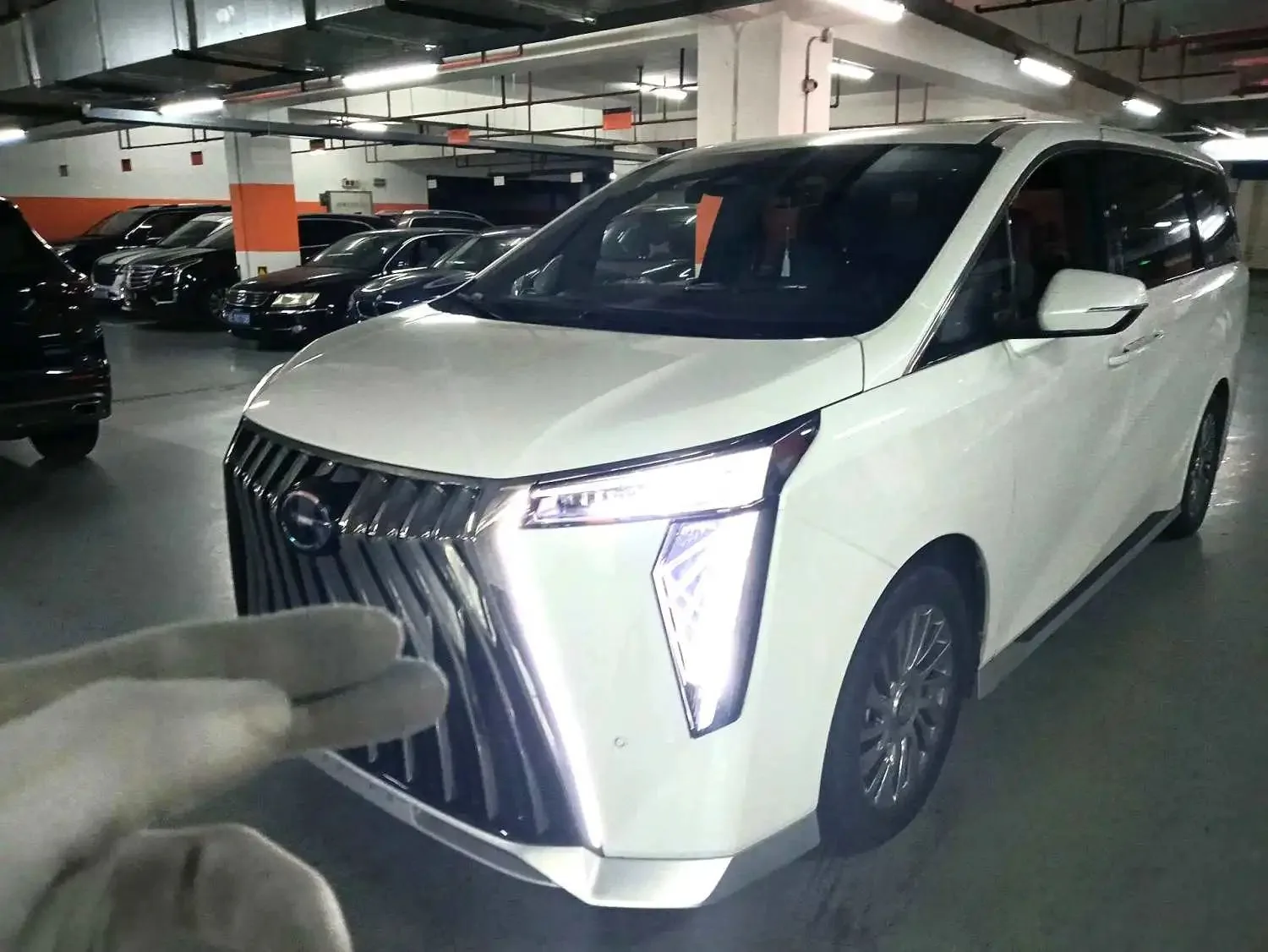 Trumpchi M8 2024 Hybrid Series 2.0TM High-Spec Version