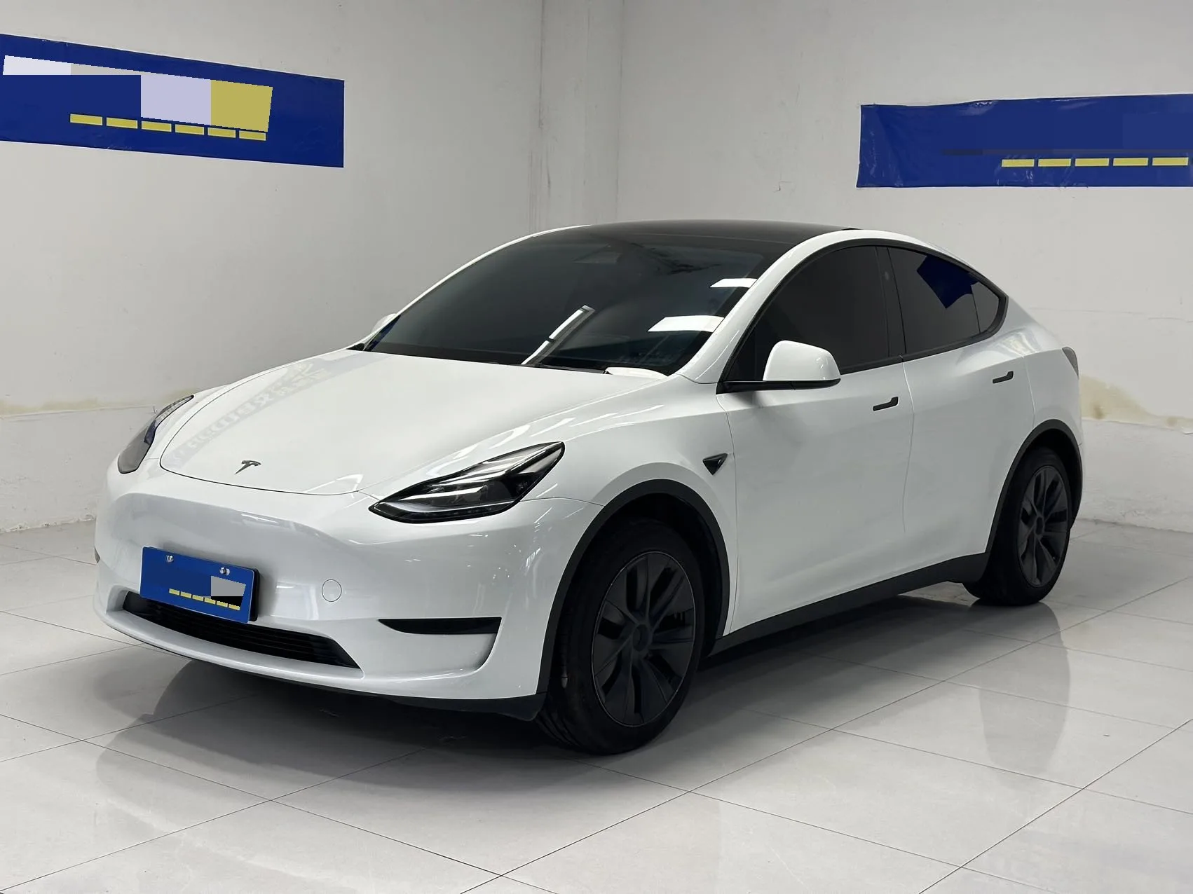 Model Y 2024 Rear-Wheel Drive