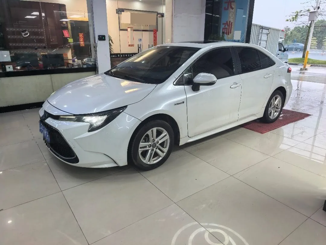 Levin 2022 Hybrid 1.8H E-CVT Luxury Edition