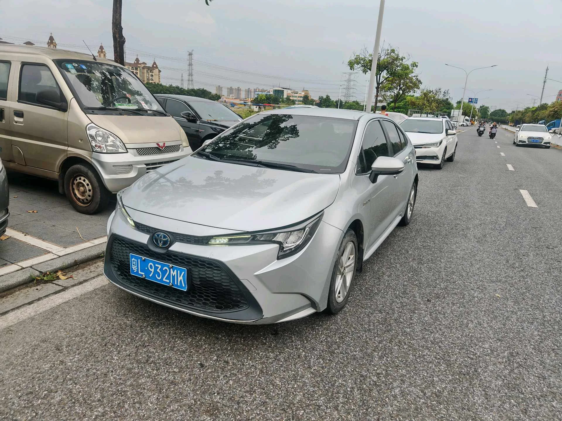 2021 Corolla Hybrid 1.8H E-CVT Ambition Edition
