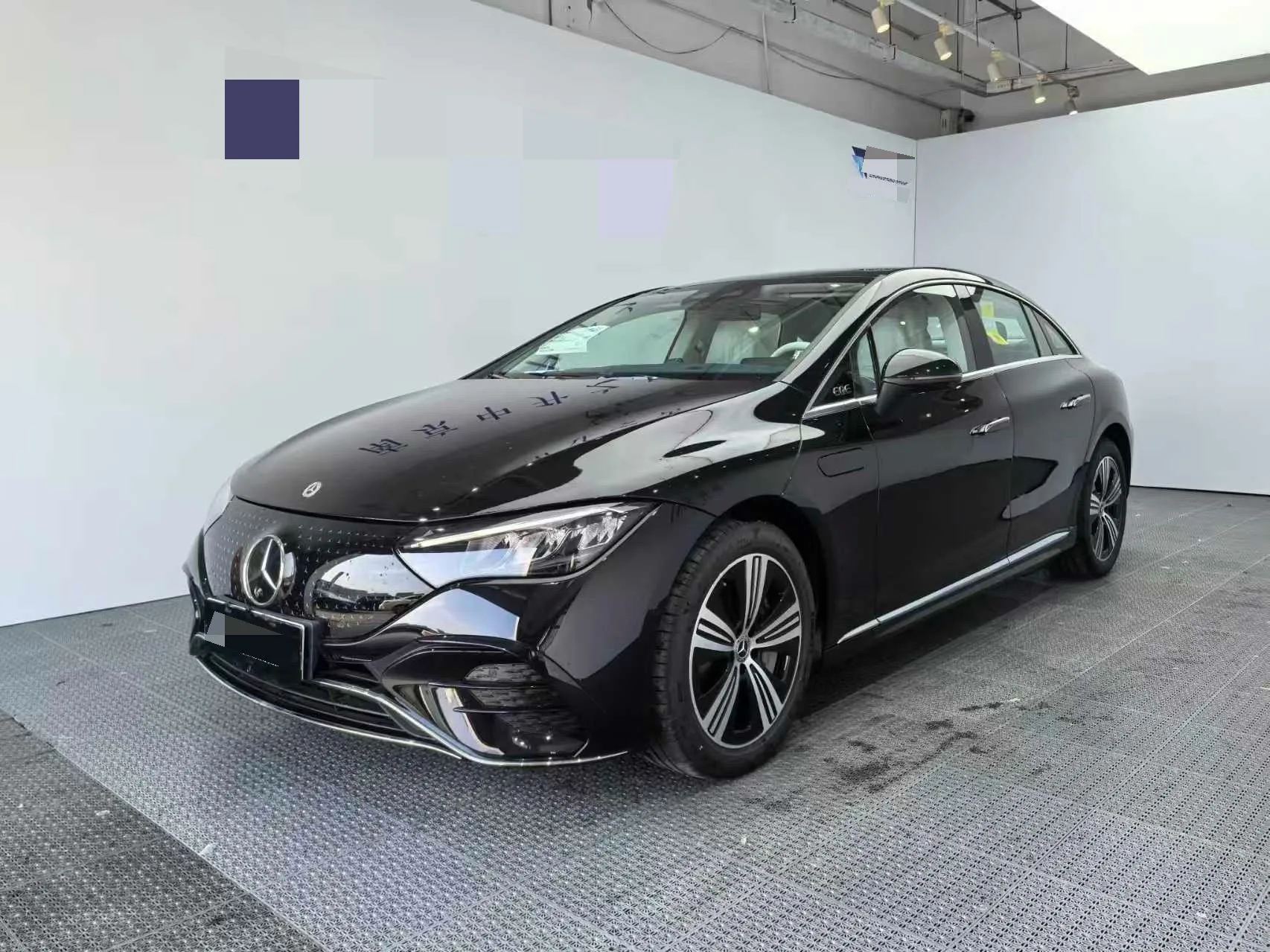 Mercedes-Benz 2025 EQE 500 4MATIC Luxury Edition Automatic