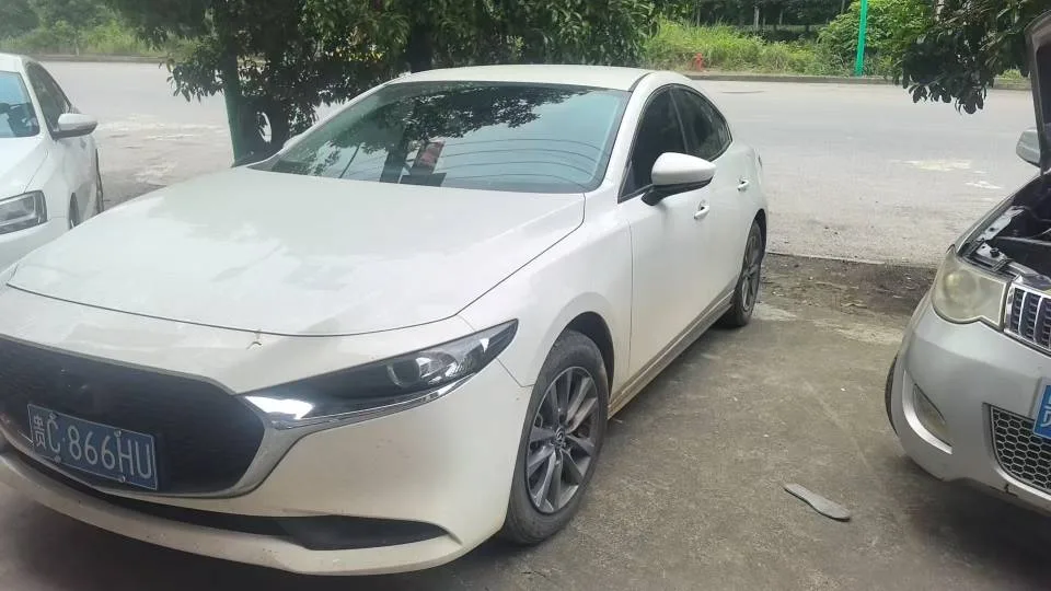 Mazda3 Axela 2023 2.0L Automatic Premium Edition