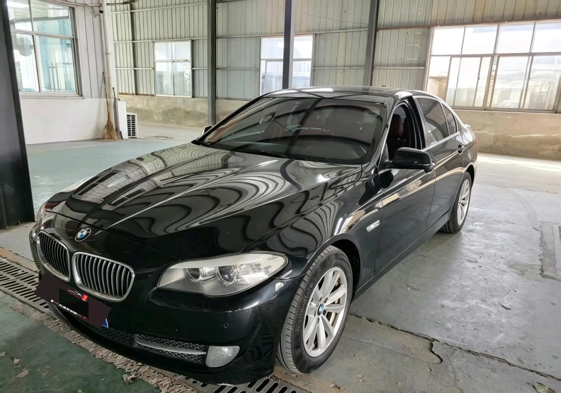 BMW 5 Series 2012 523Li Luxury