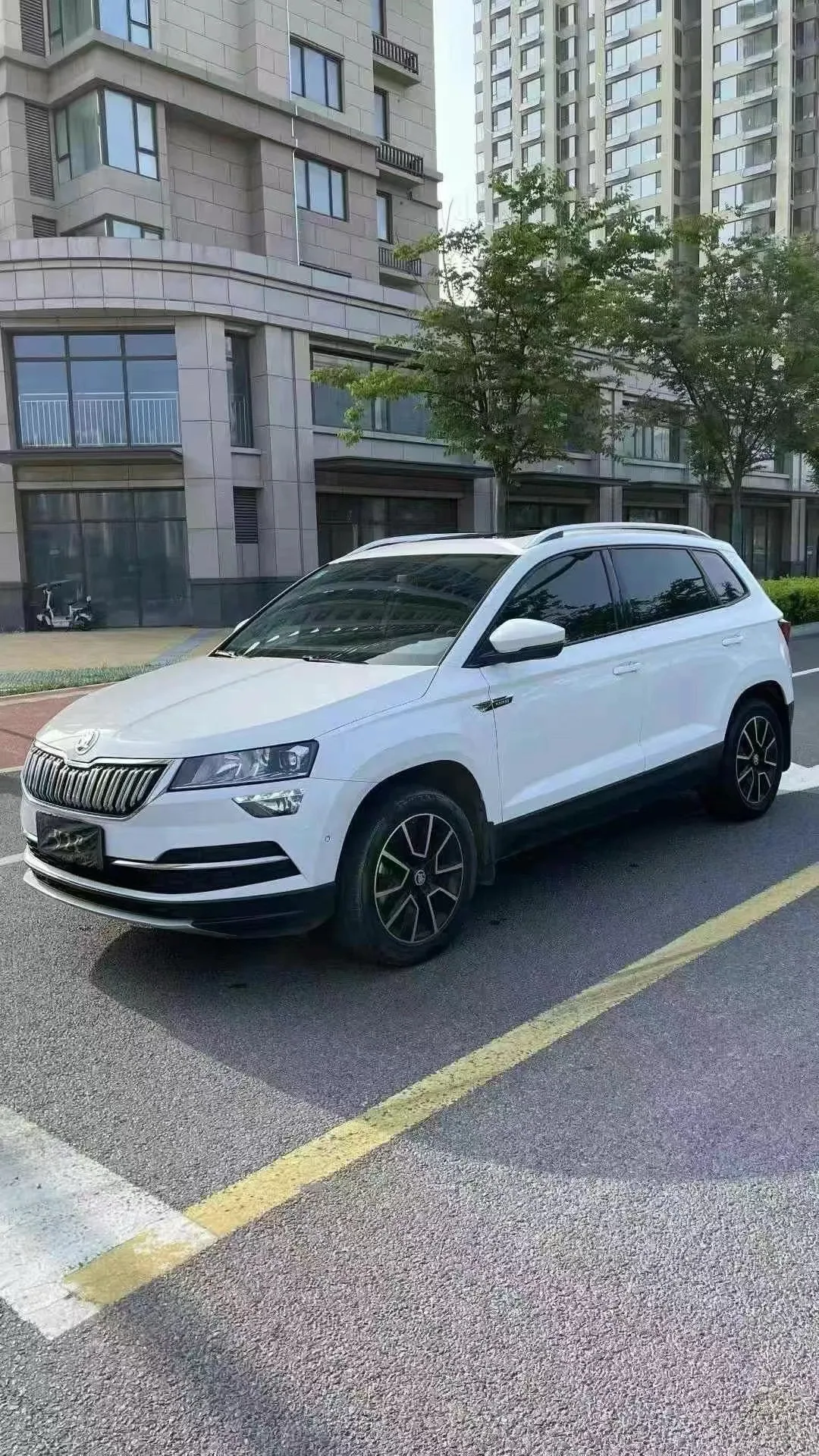 Karoq 2021 TSI280 Luxury Edition