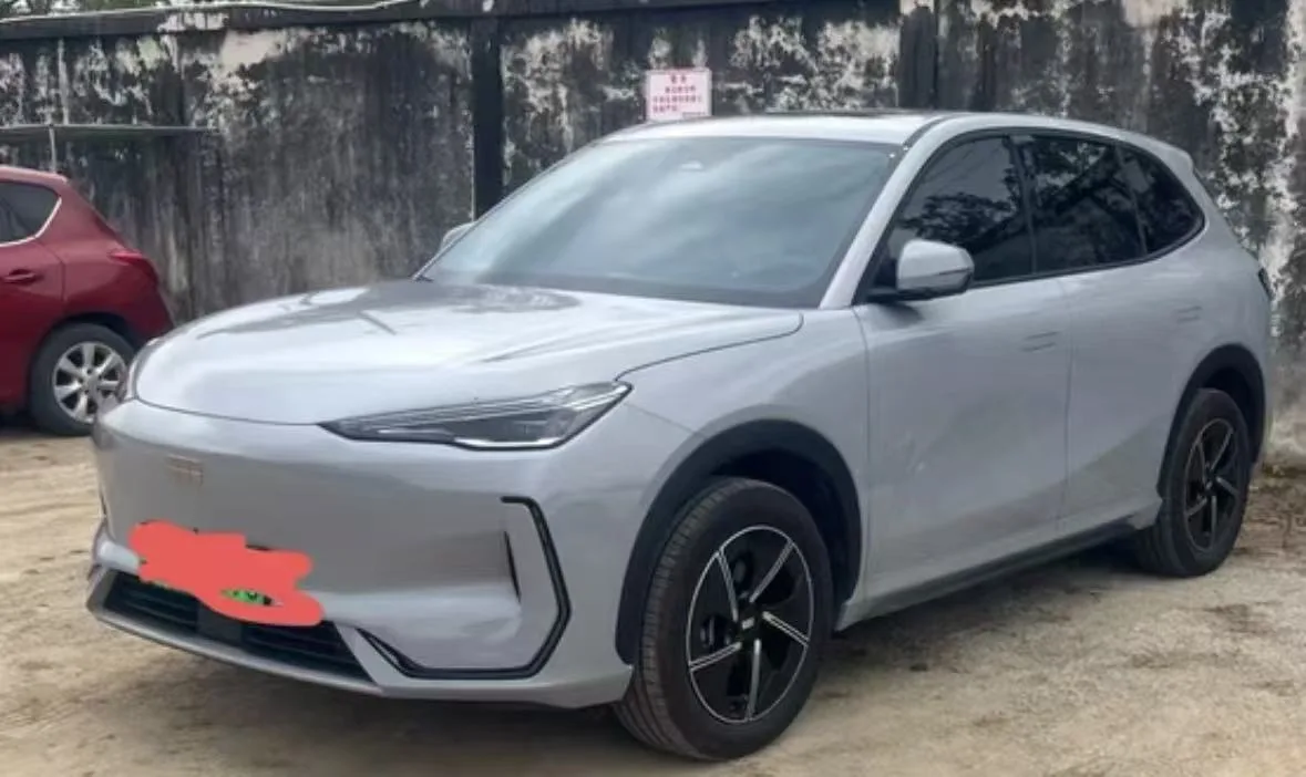 Geely Galaxy 2024 E5 440km Explorer Edition Automatic