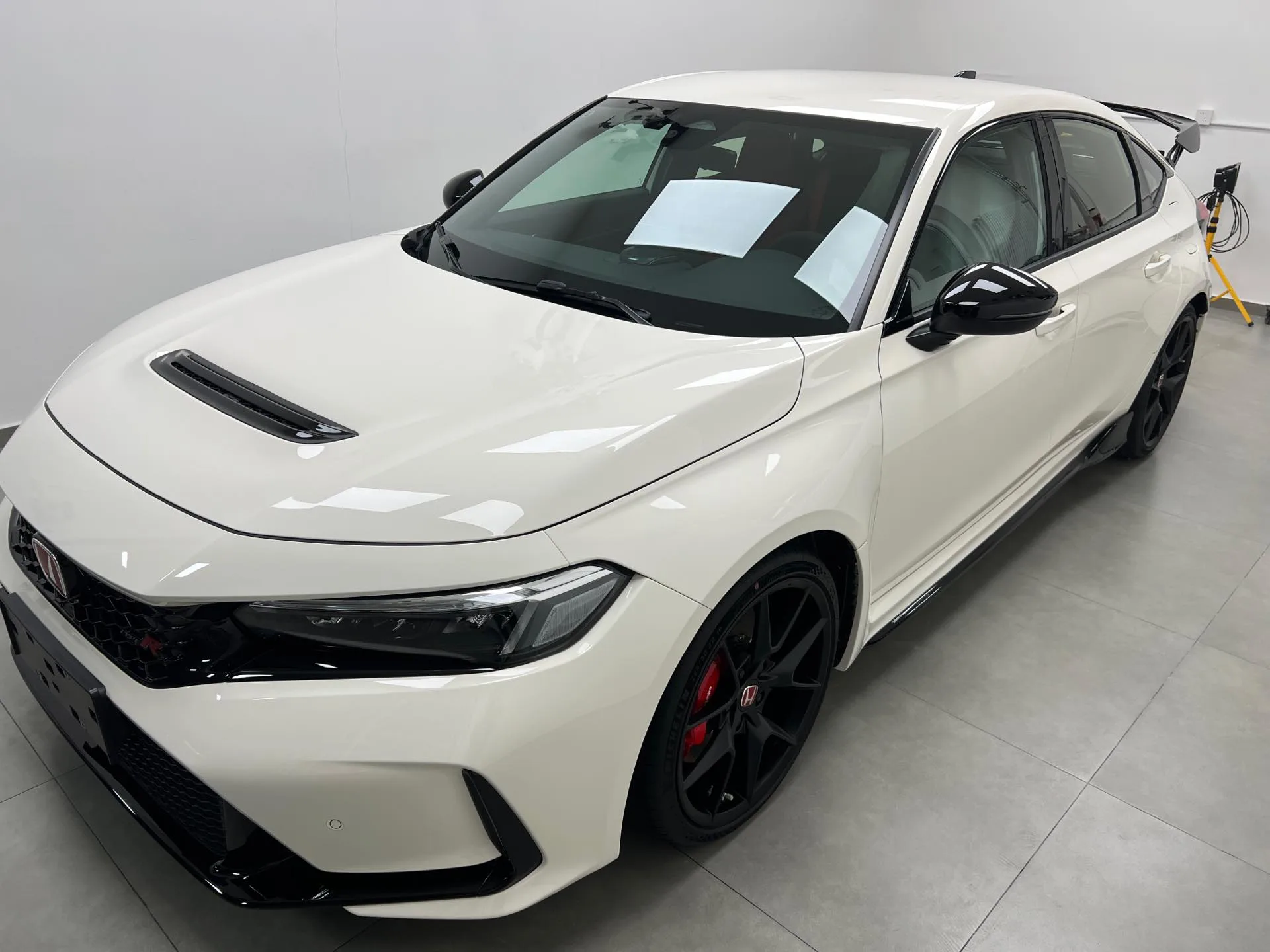 2023 Honda Civic (Imported) Type R 2.0T 420TURBO Manual Transmission