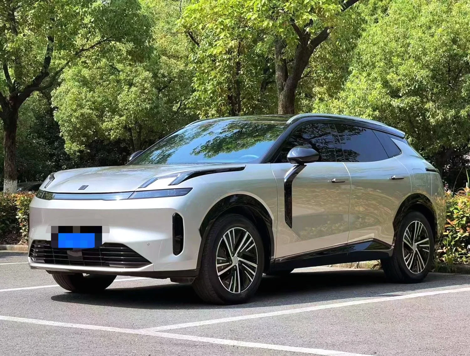 Lynk & Co 08 PHEV 2024 Model, 120km Long Range Plus