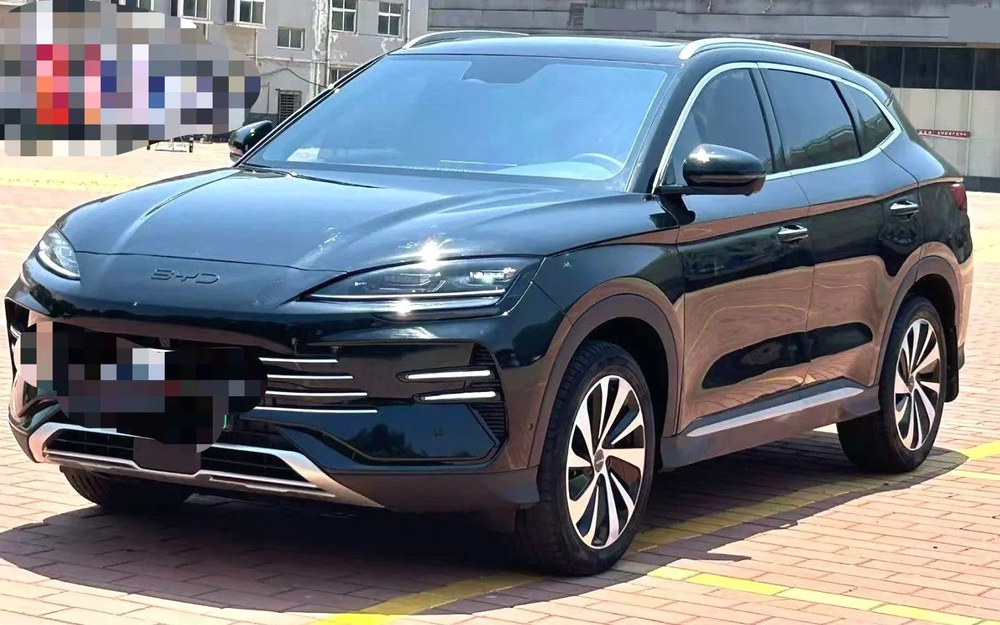 BYD 2023 Song PLUS DM-i 1.5 CVT Champion Edition 110KM Flagship PLUS Automatic