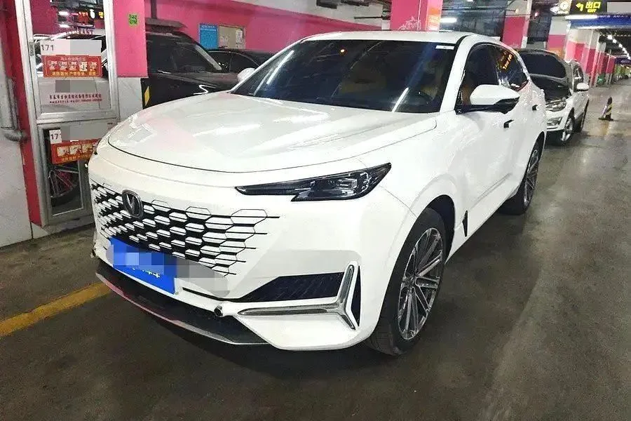 Changan UNI-K 2021 2.0T Premium Edition