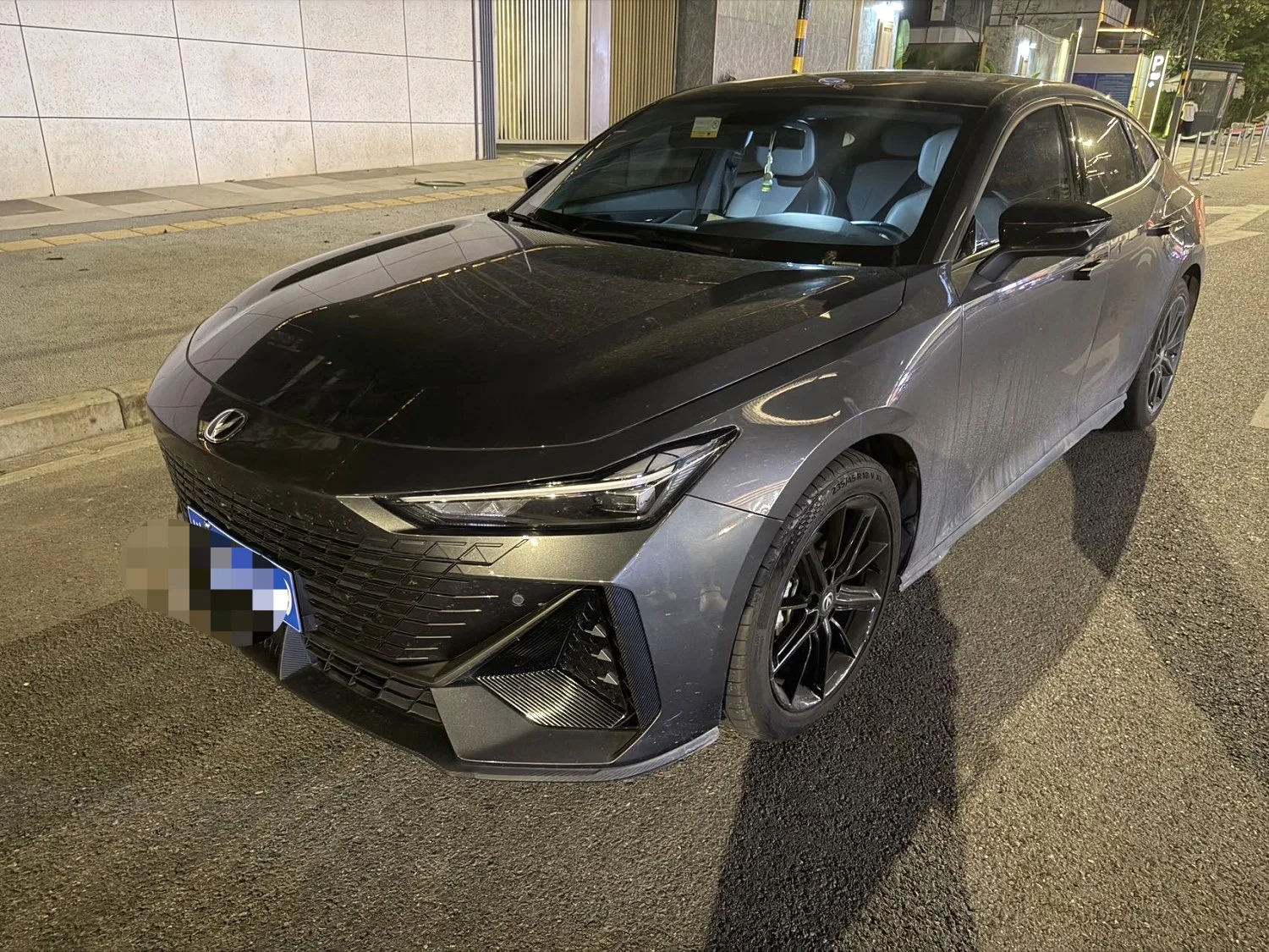 Changan UNI-V 2022 1.5T Premium Edition