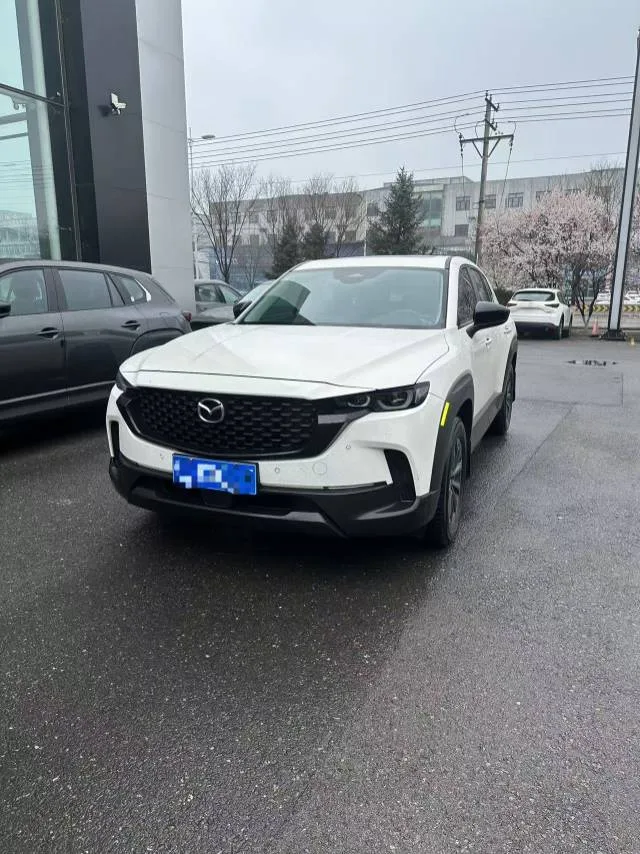 Mazda CX-50 Leading Edition 2023 2.0L