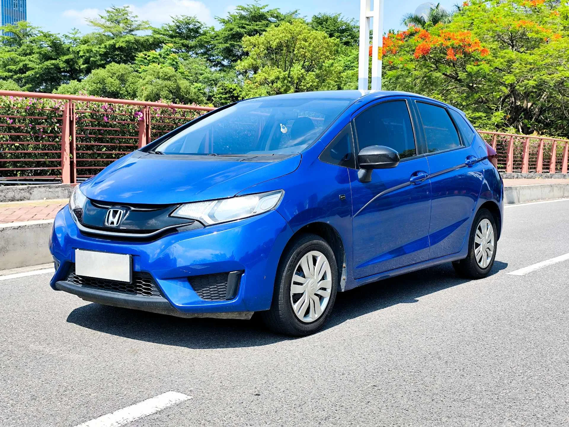 2016 Honda Fit 1.5 LX Comfort Manual Transmission