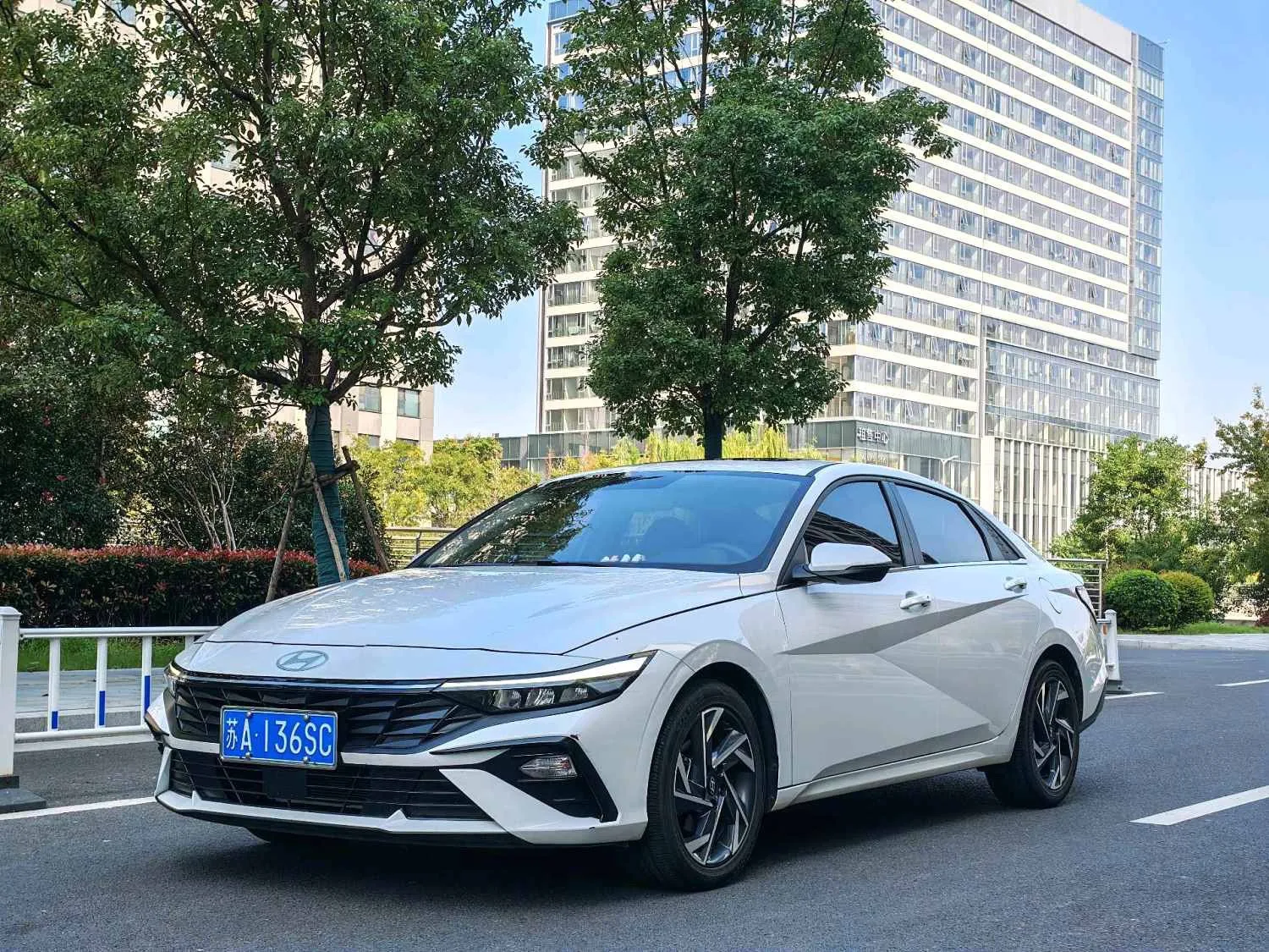 Hyundai Elantra 2023 1.5L CVT GLX Elite Edition