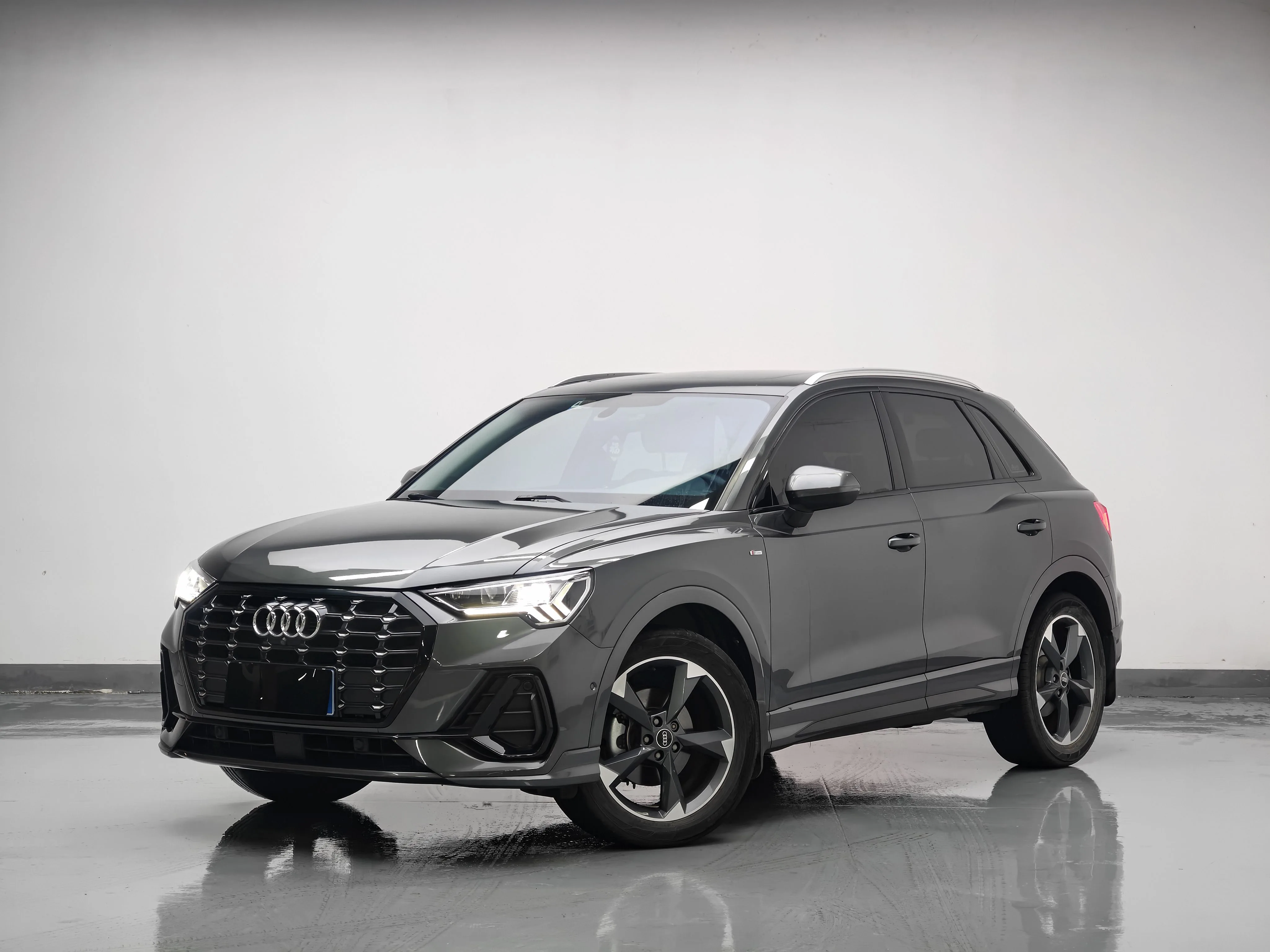 Audi 2023 Q3 1.4TFSI 35TFSI Fashion Dynamic Automatic