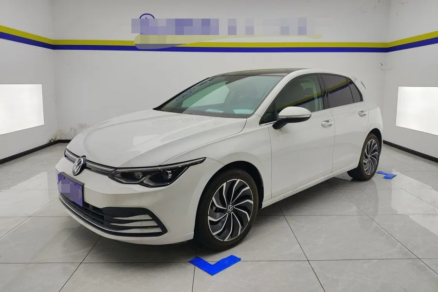 Volkswagen 2023 Golf 8 PRO 1.4TSI 280TSI (facelift) Automatic