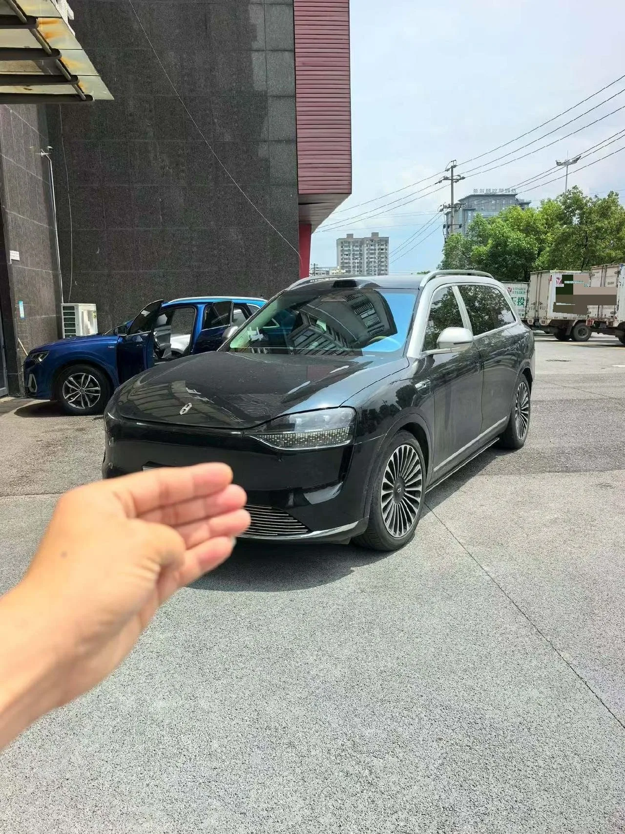Wenjie M9 2024 Ultra Range Extended Edition 42kWh