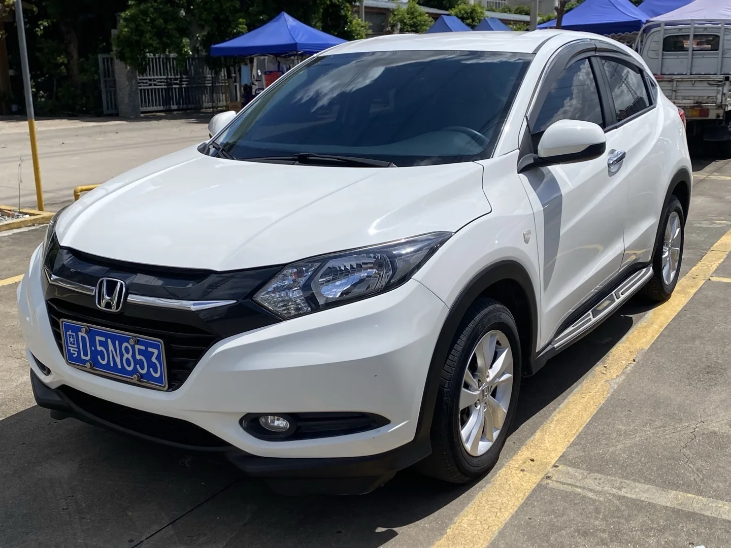 Vezel 2017 Model Year 1.5L CVT Front-Wheel Drive Comfort Trim