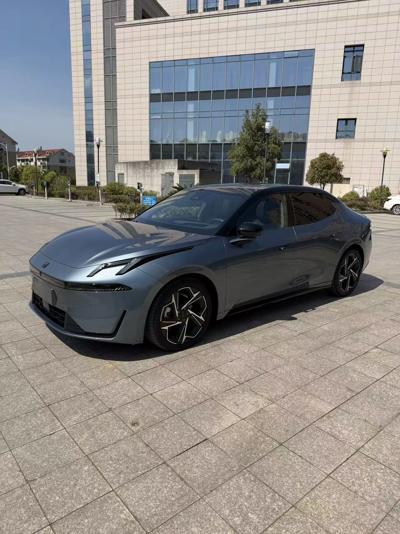领克 2025款 领克07 EM-P 1.5T 126长续航智驾Ultra 自动挡